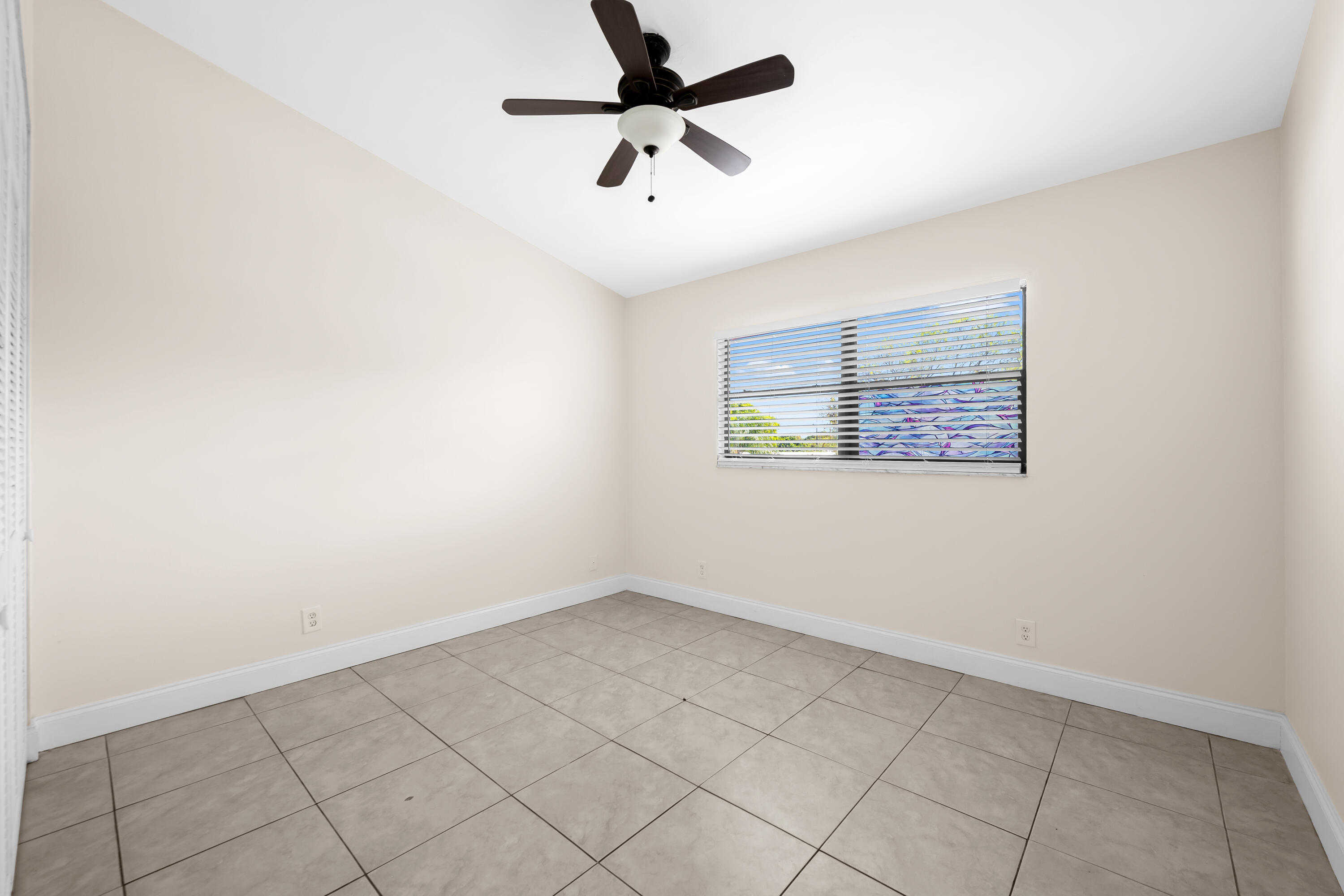 3281 E Golf Boulevard 4 Property Photo 16