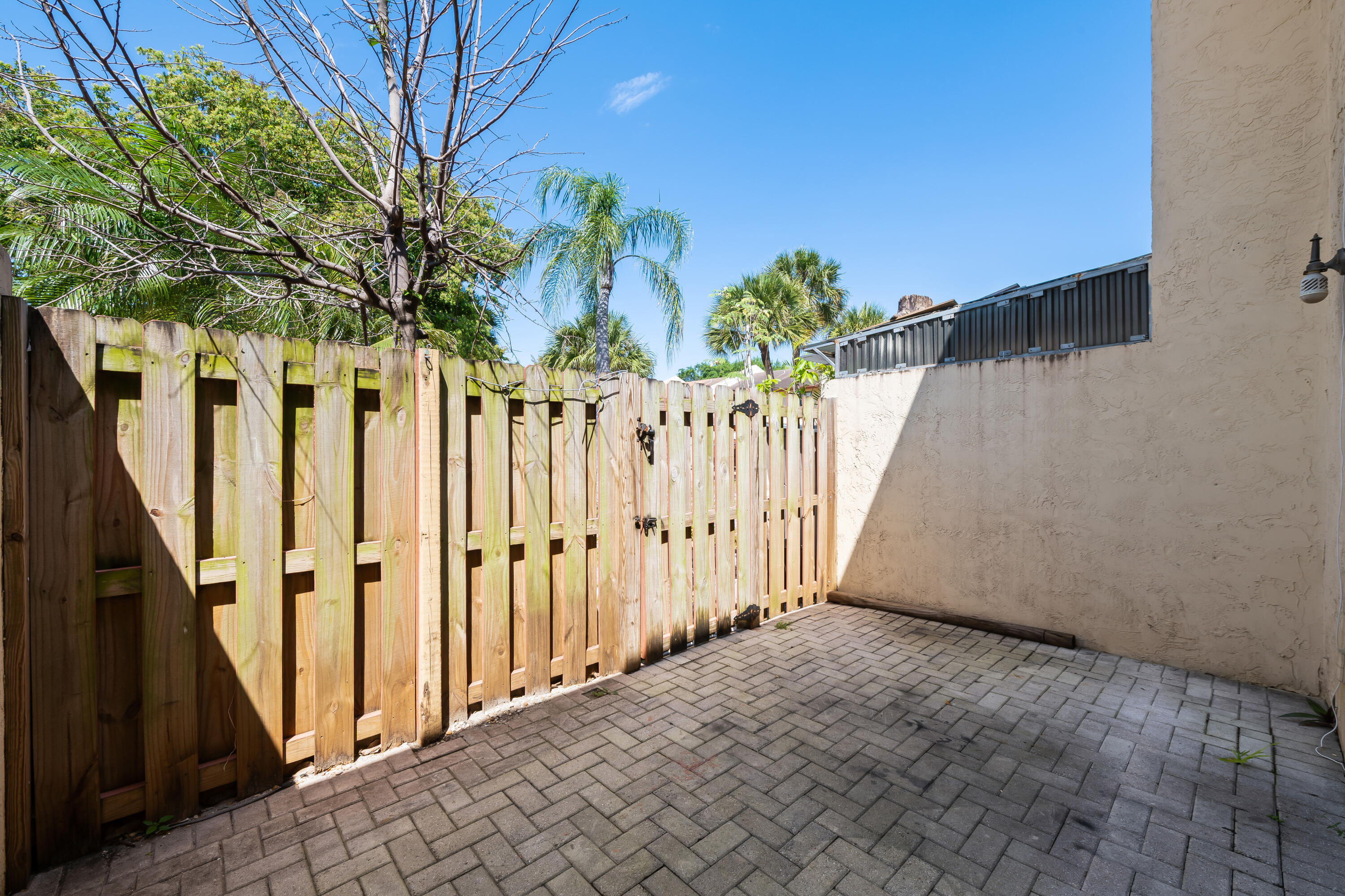 3281 E Golf Boulevard 4 Property Photo 18