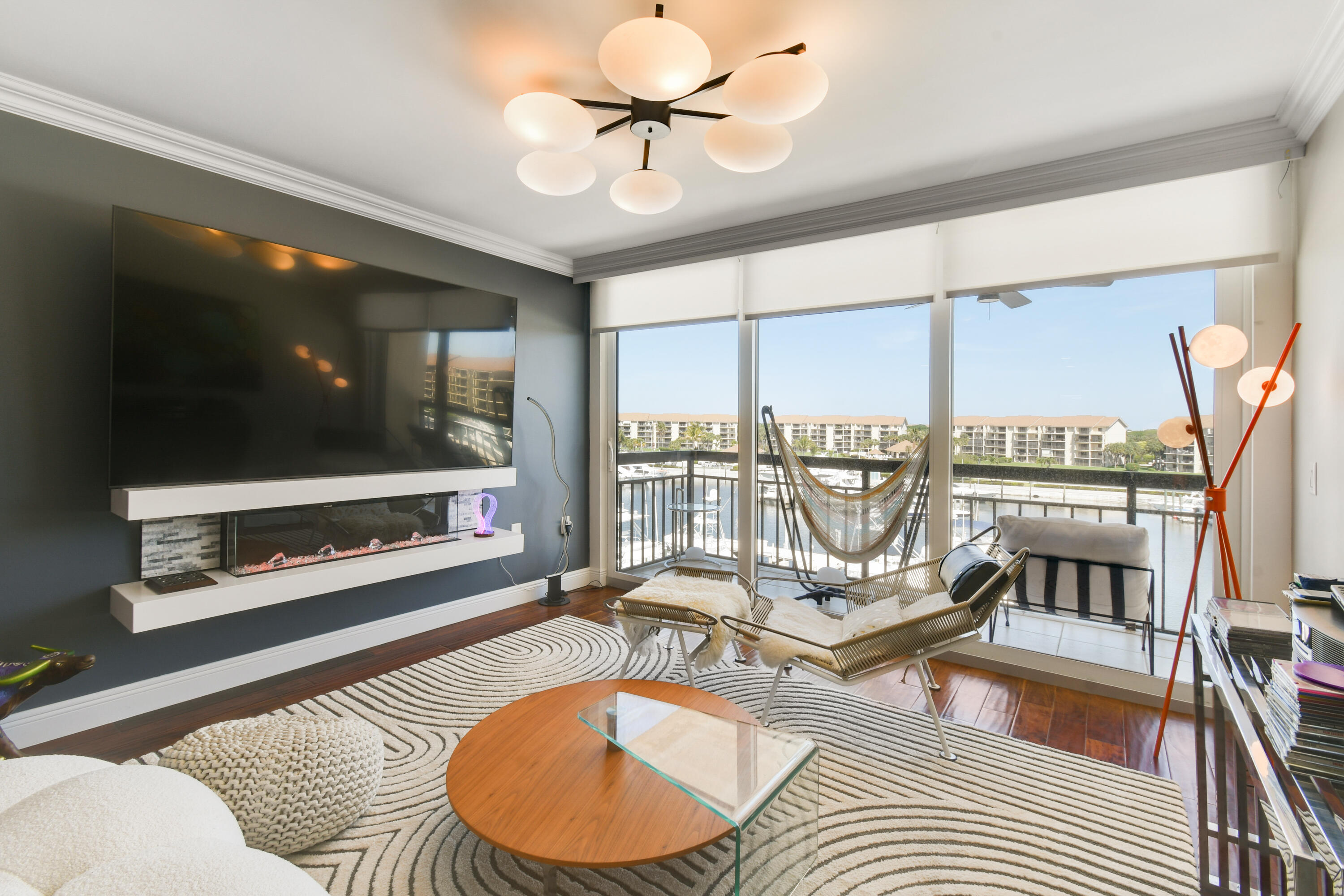 2401 Marina Isle Way 503 Property Photo 10