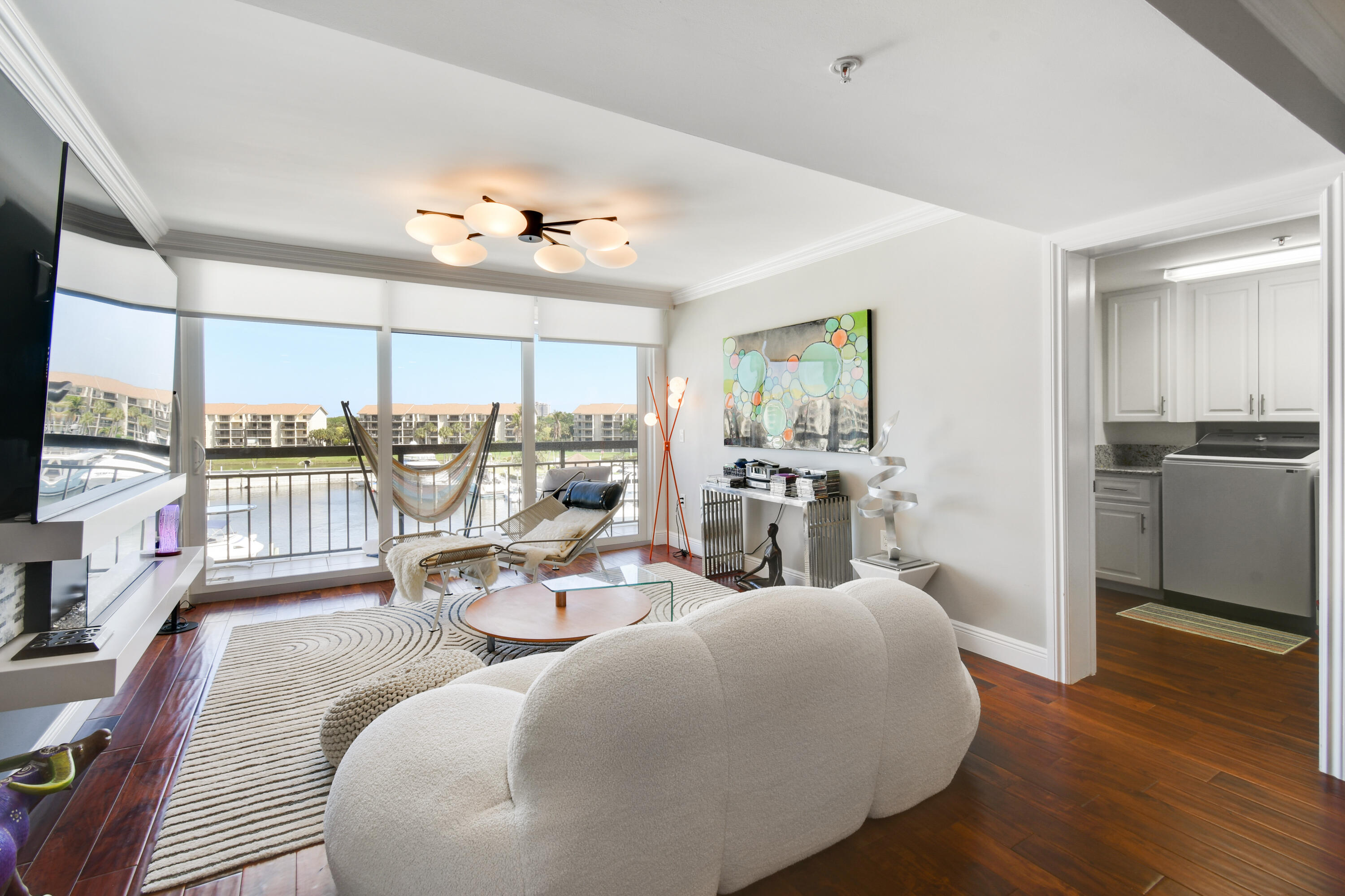 2401 Marina Isle Way 503 Property Photo 14