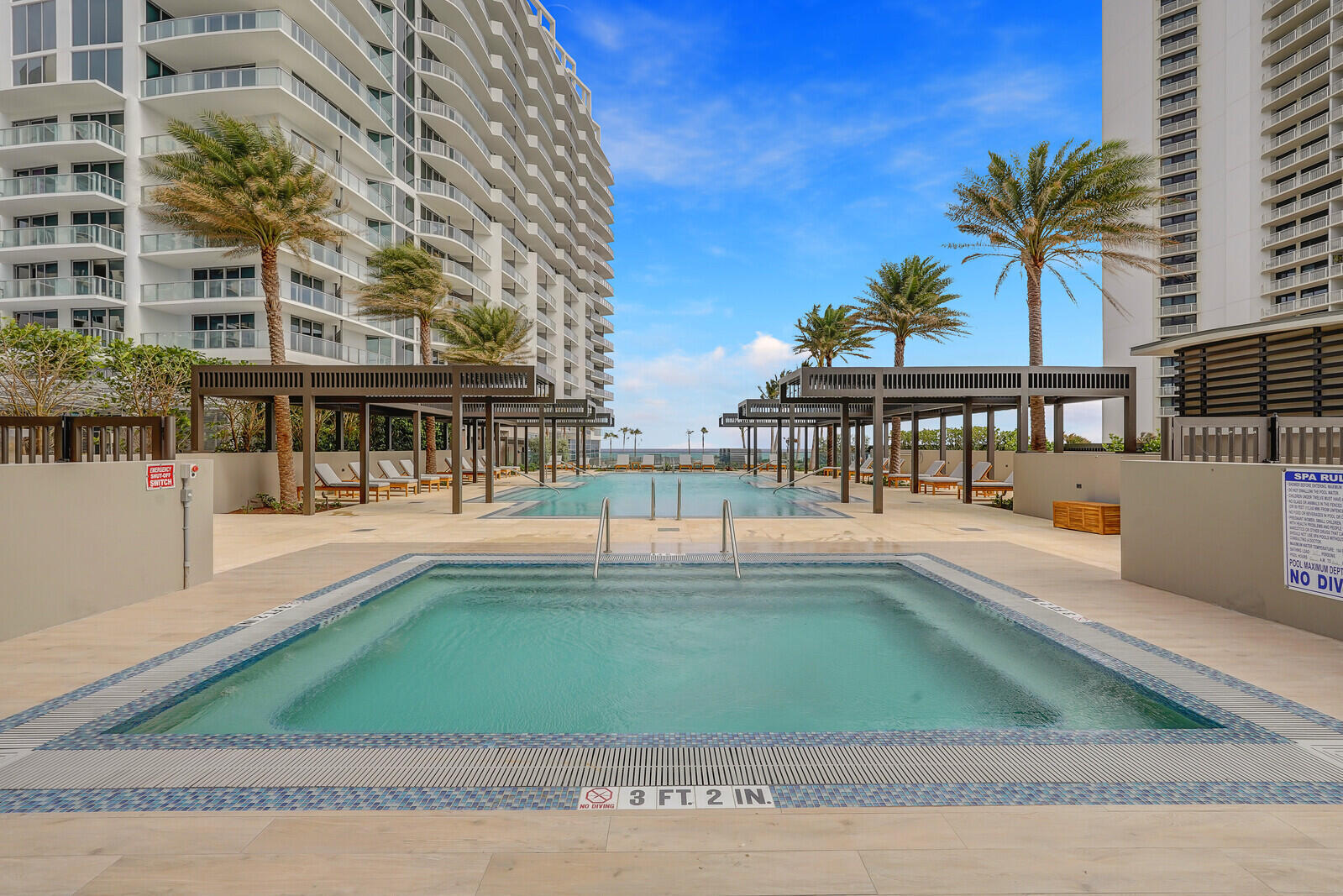 3100 N Ocean Drive 704 Property Photo 2