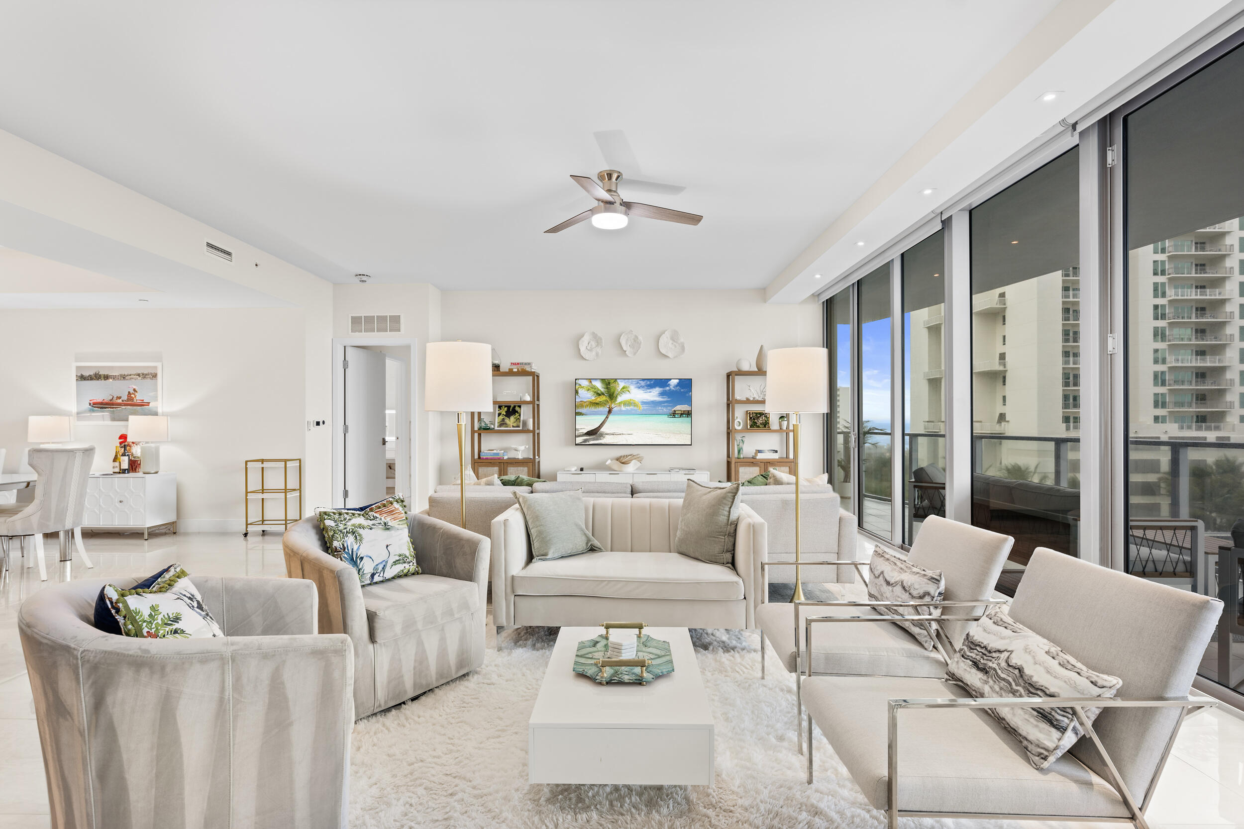 3100 N Ocean Drive 704 Property Photo 16