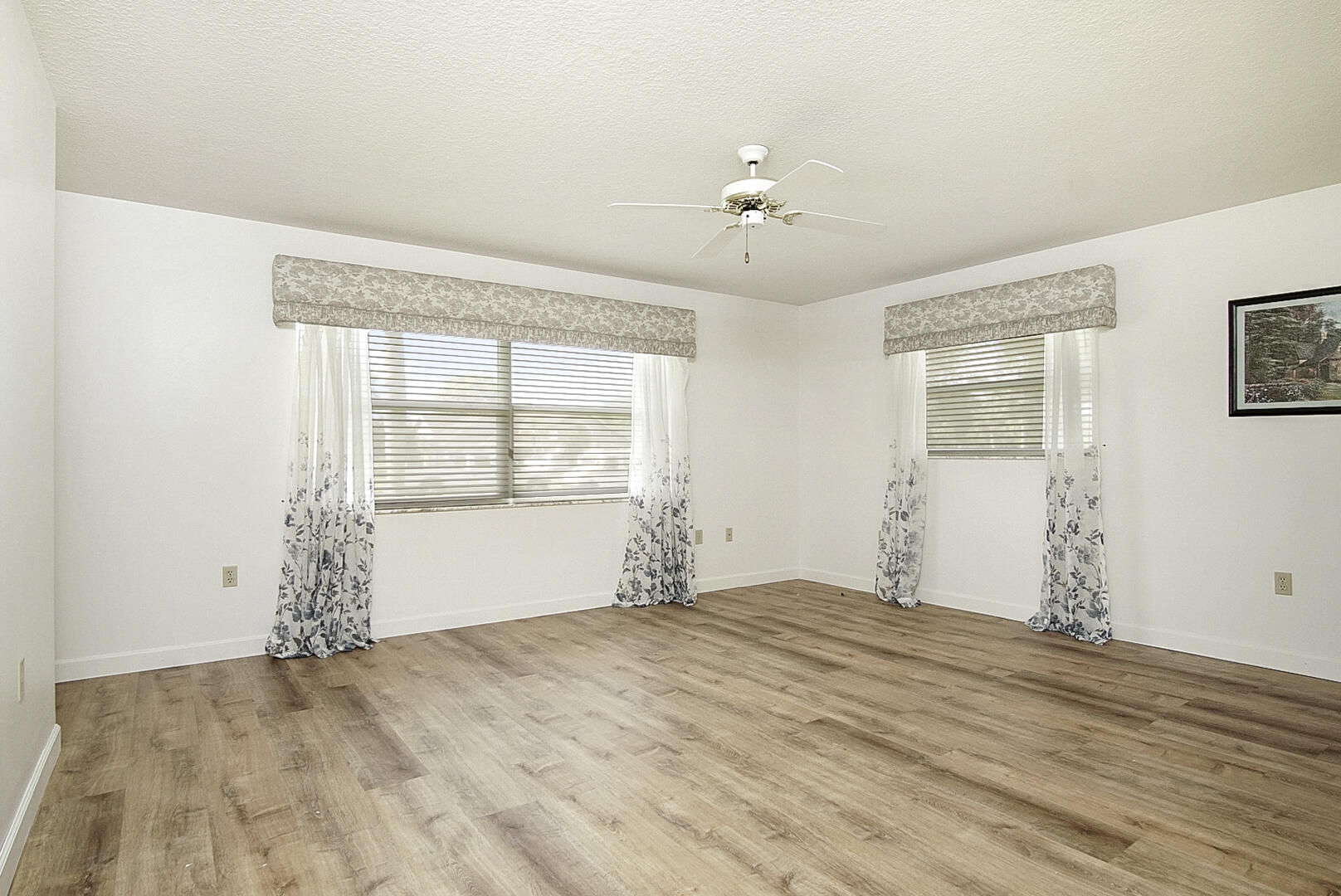 2321 Sw 3rd Court Property Photo 5