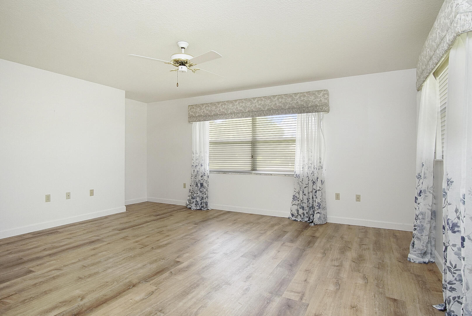 2321 Sw 3rd Court Property Photo 7