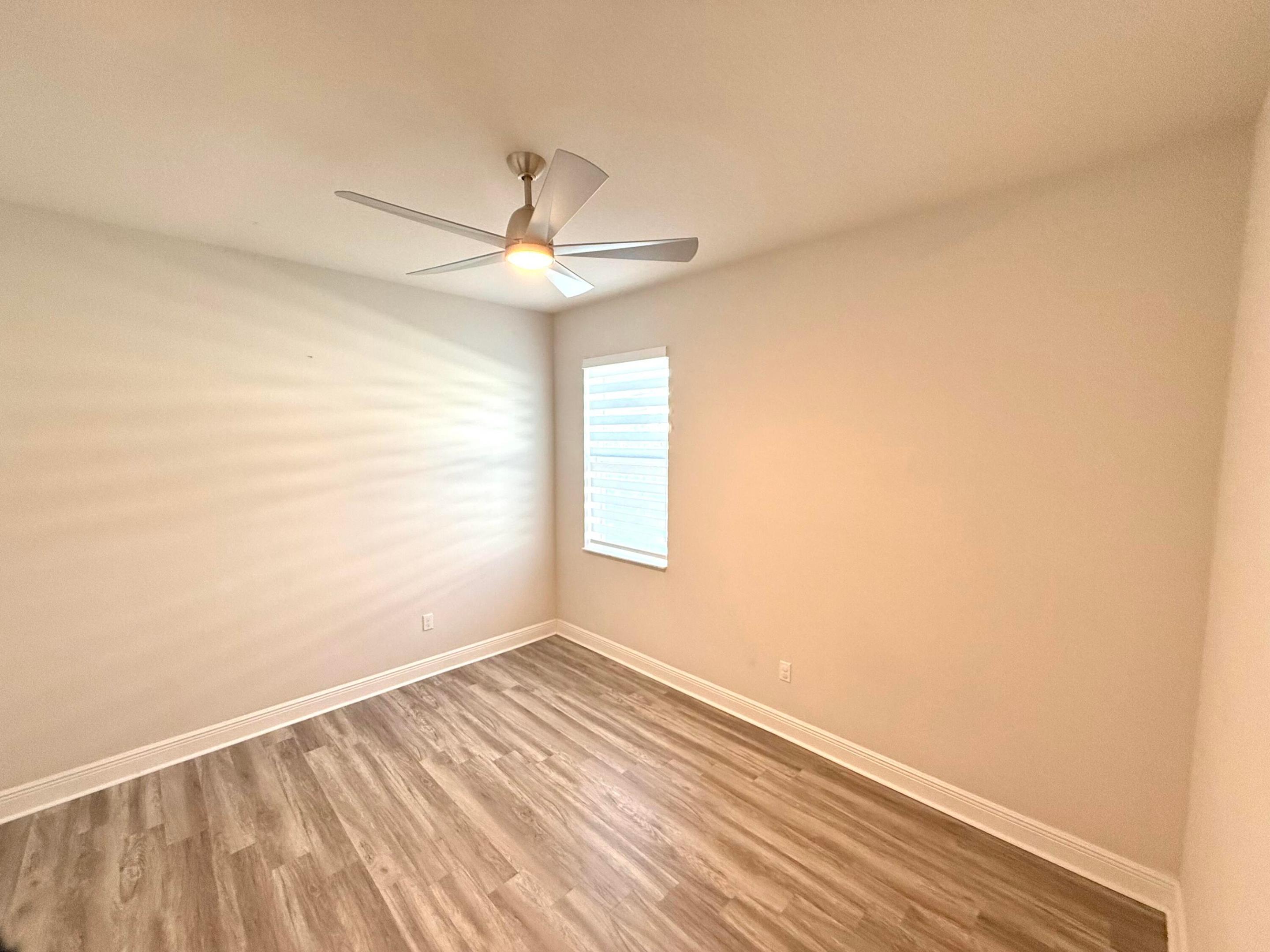 10819 Sw Pacini Way Property Photo 18