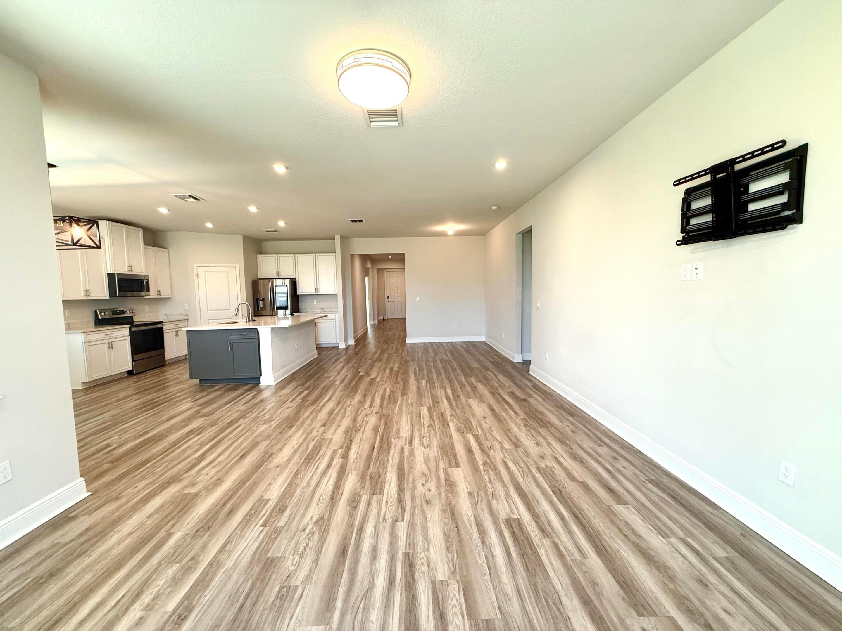 10819 Sw Pacini Way Property Photo 23