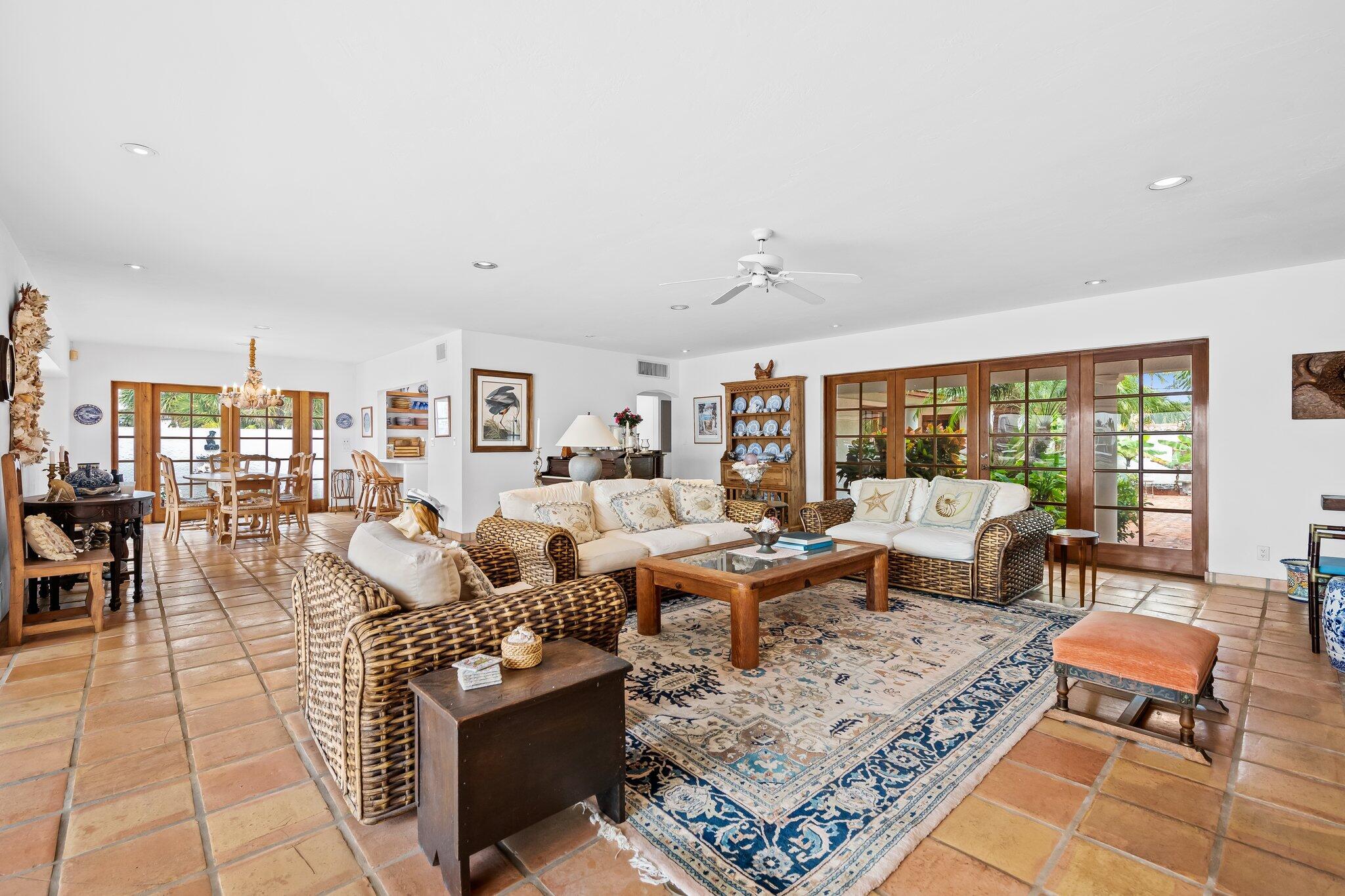 1511 E Lake Drive Property Photo 18