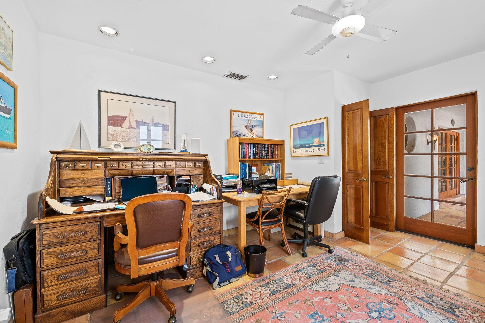 1511 E Lake Drive Property Photo 21