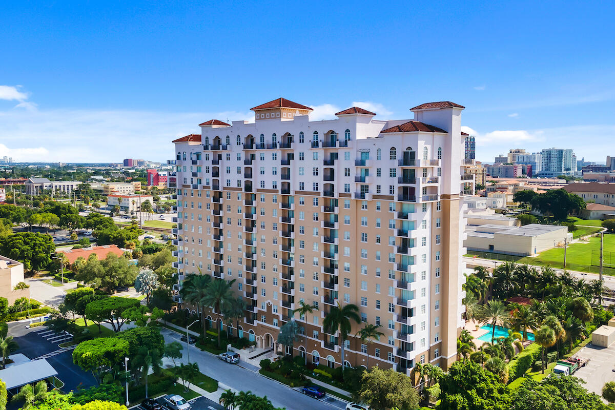 616 Clearwater Park Road 1106