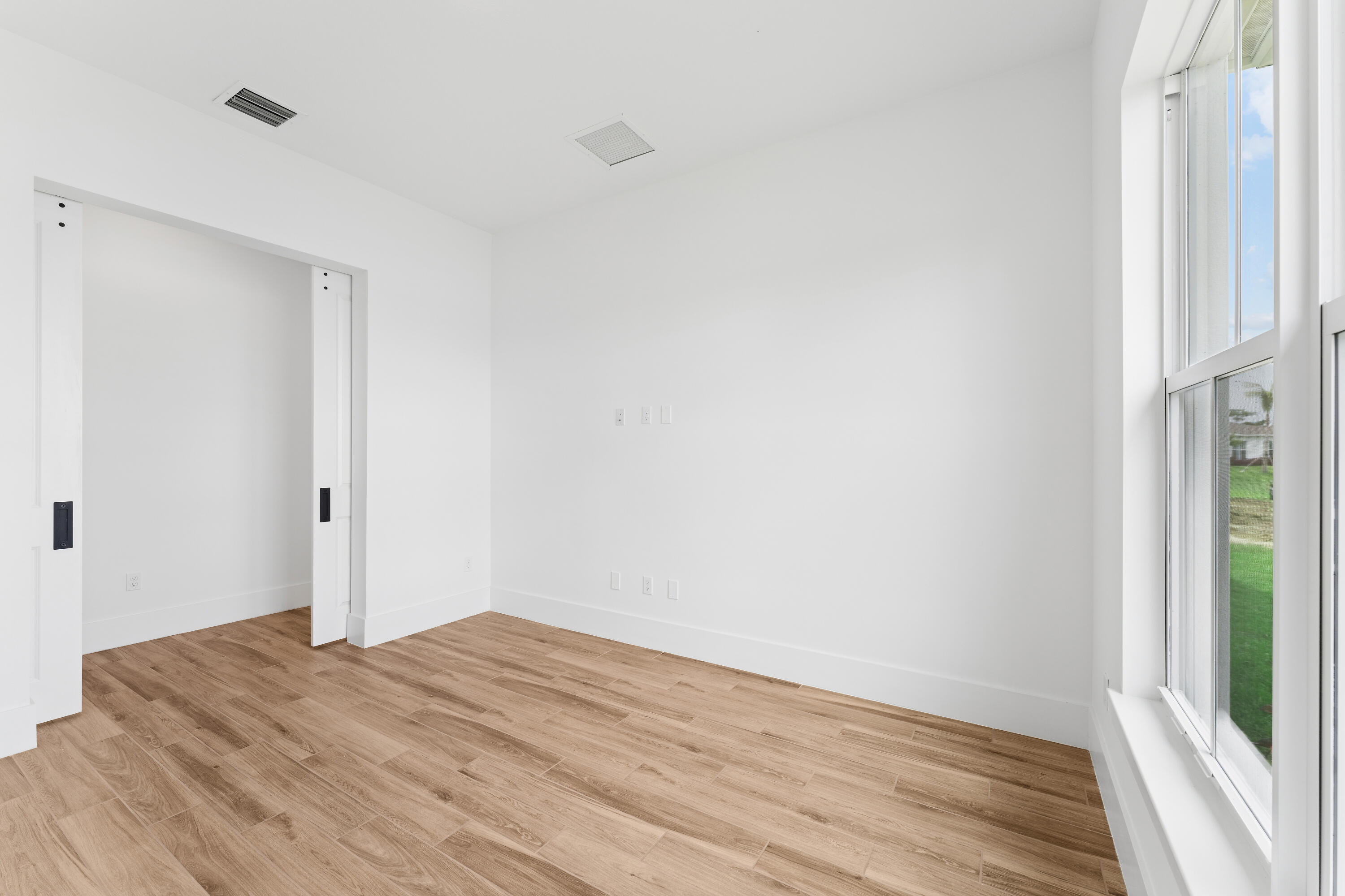 10217 Nw Field Flower Trail Property Photo 24