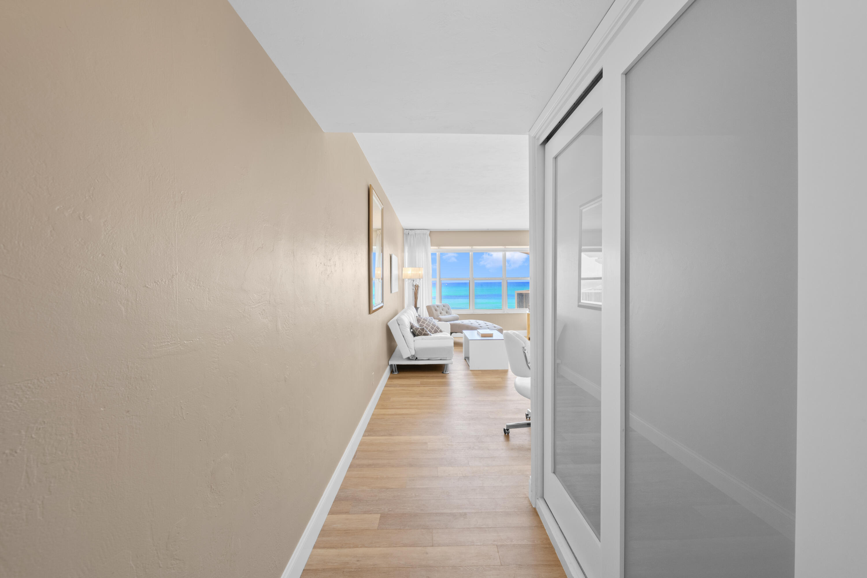 3700 Galt Ocean Drive 702 Property Photo 8