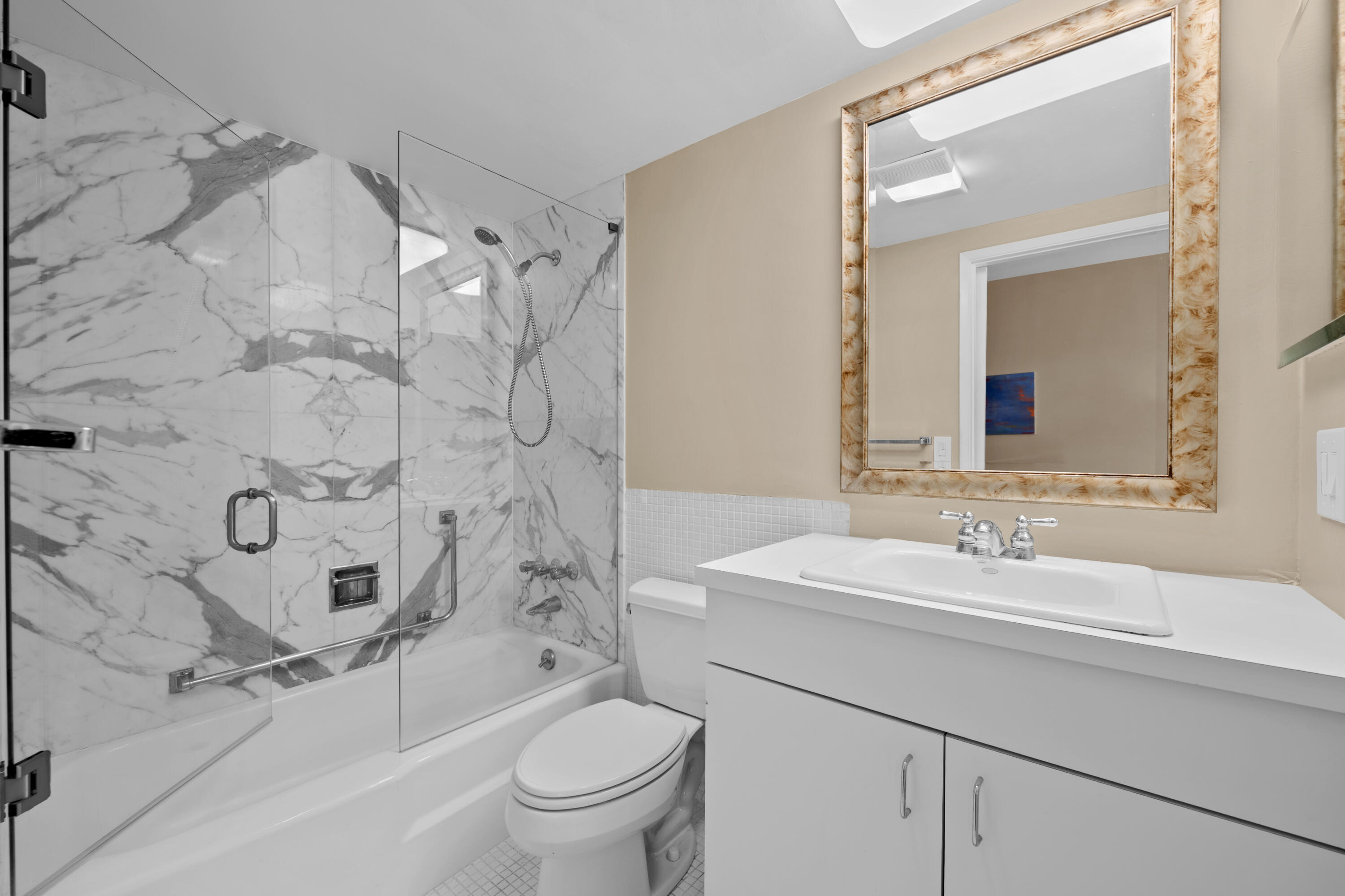 3700 Galt Ocean Drive 702 Property Photo 16
