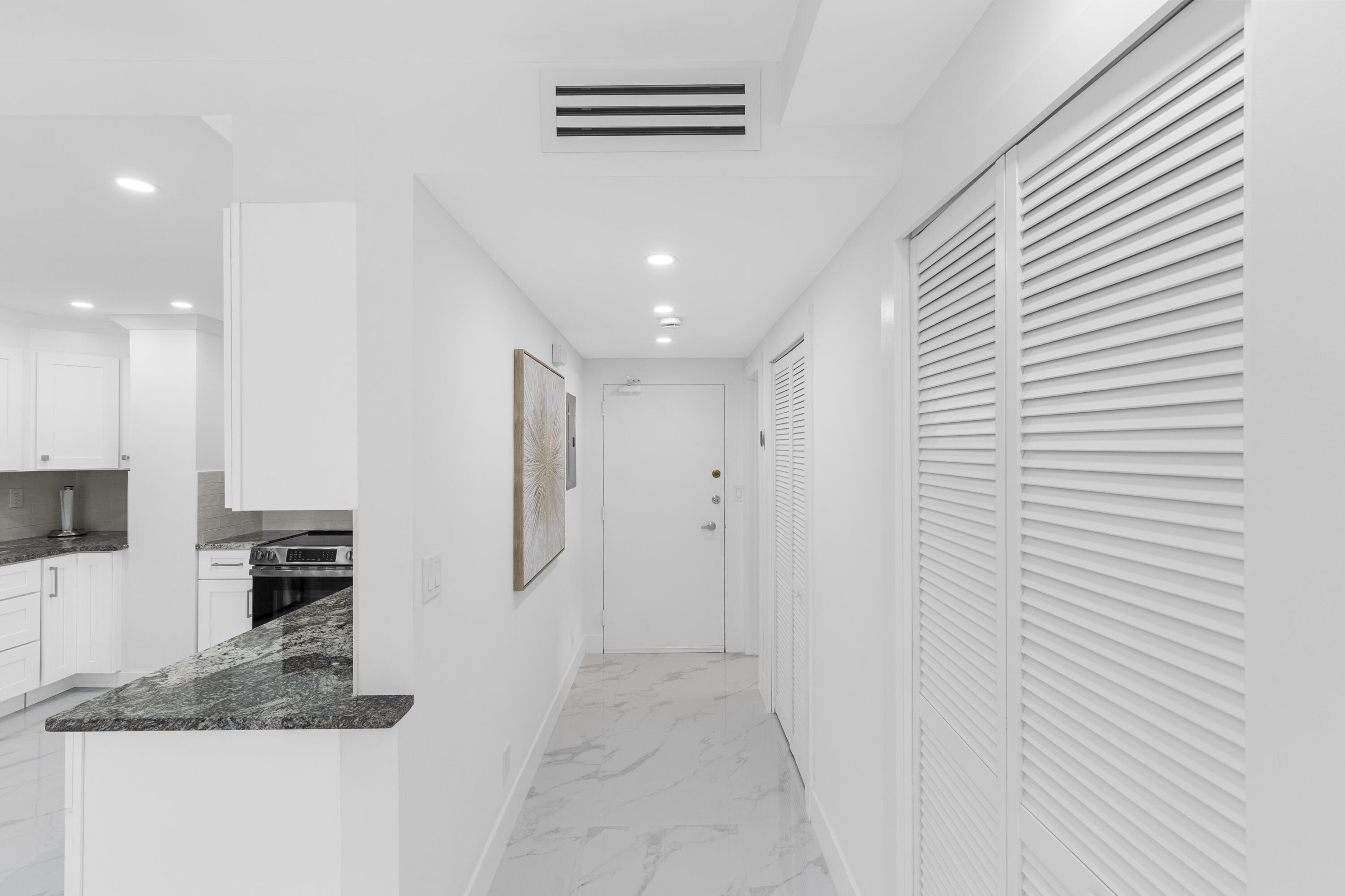 3800 Galt Ocean Drive 808 Property Photo 14