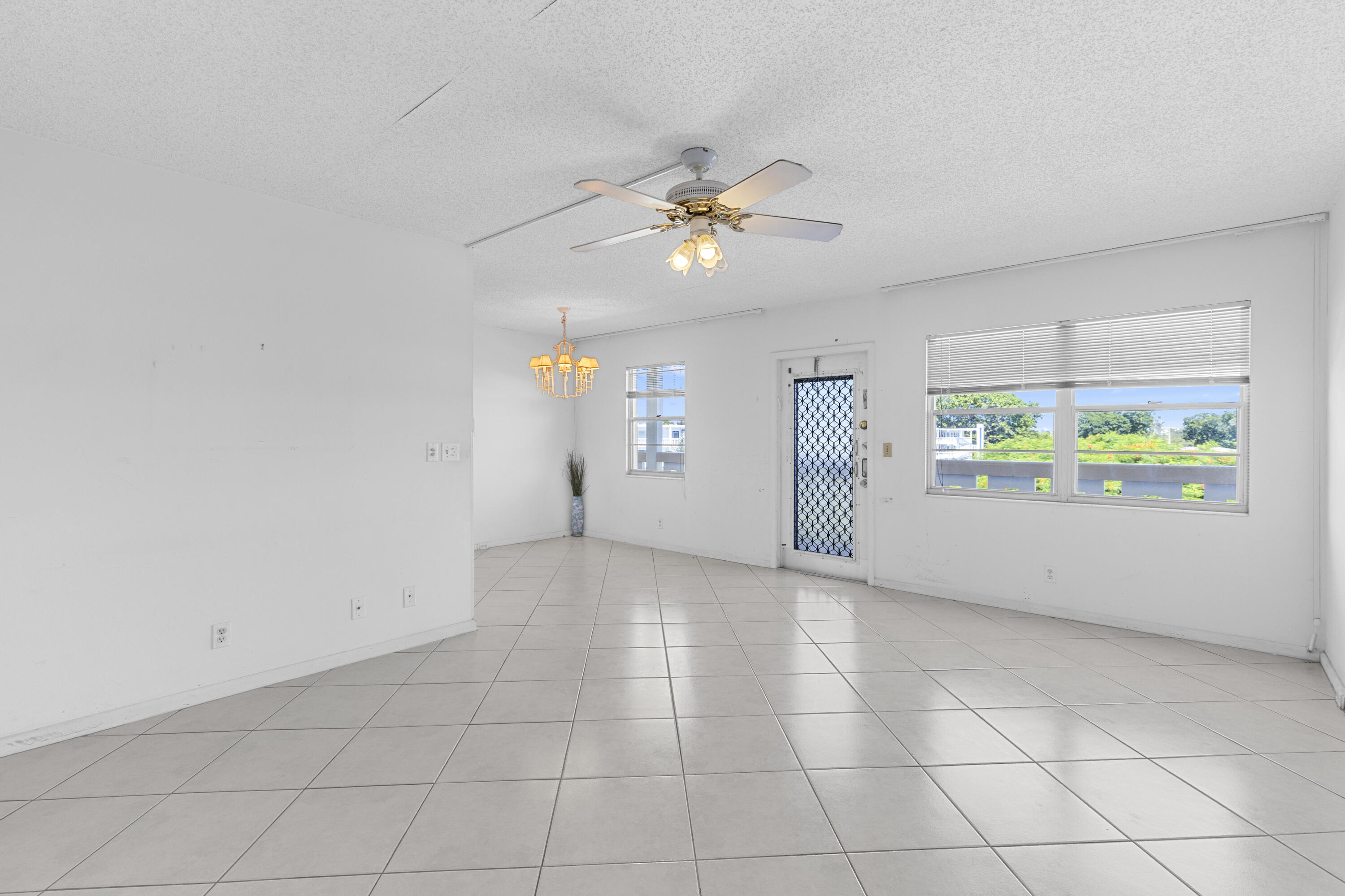4096 Westbury H 4096 Property Photo 1
