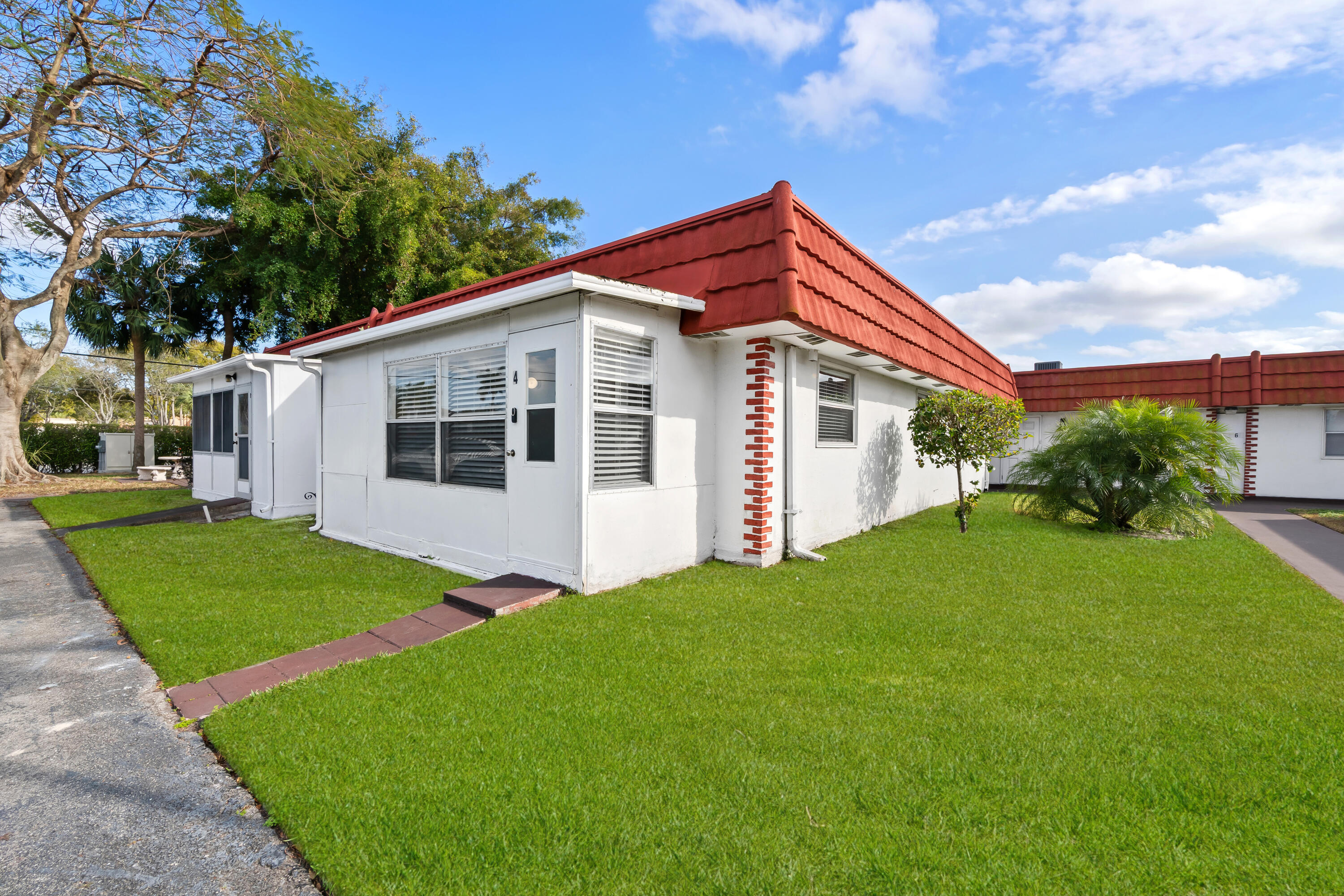 4 Seville Terrace 4 Property Photo 4