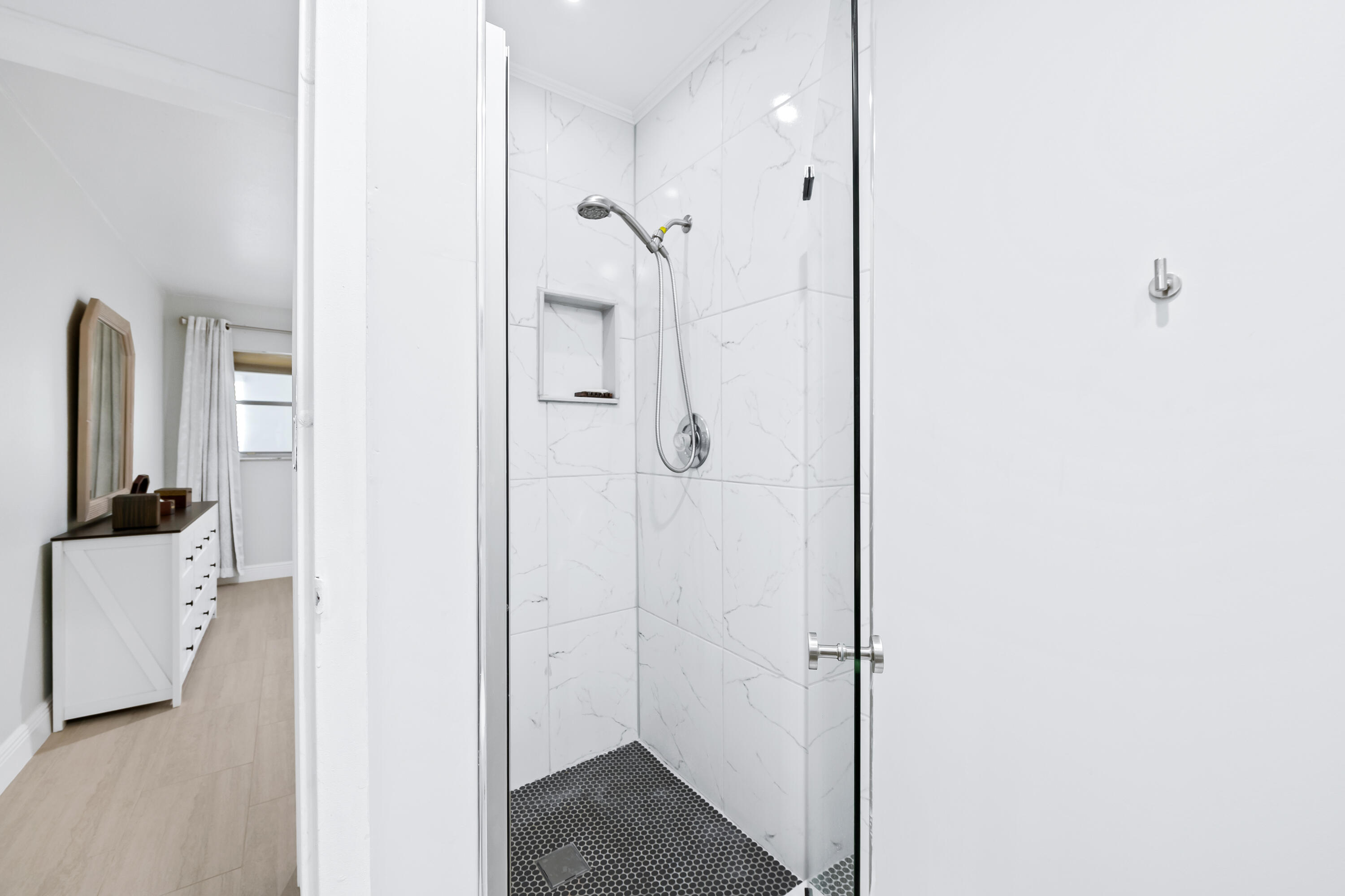 4 Seville Terrace 4 Property Photo 12