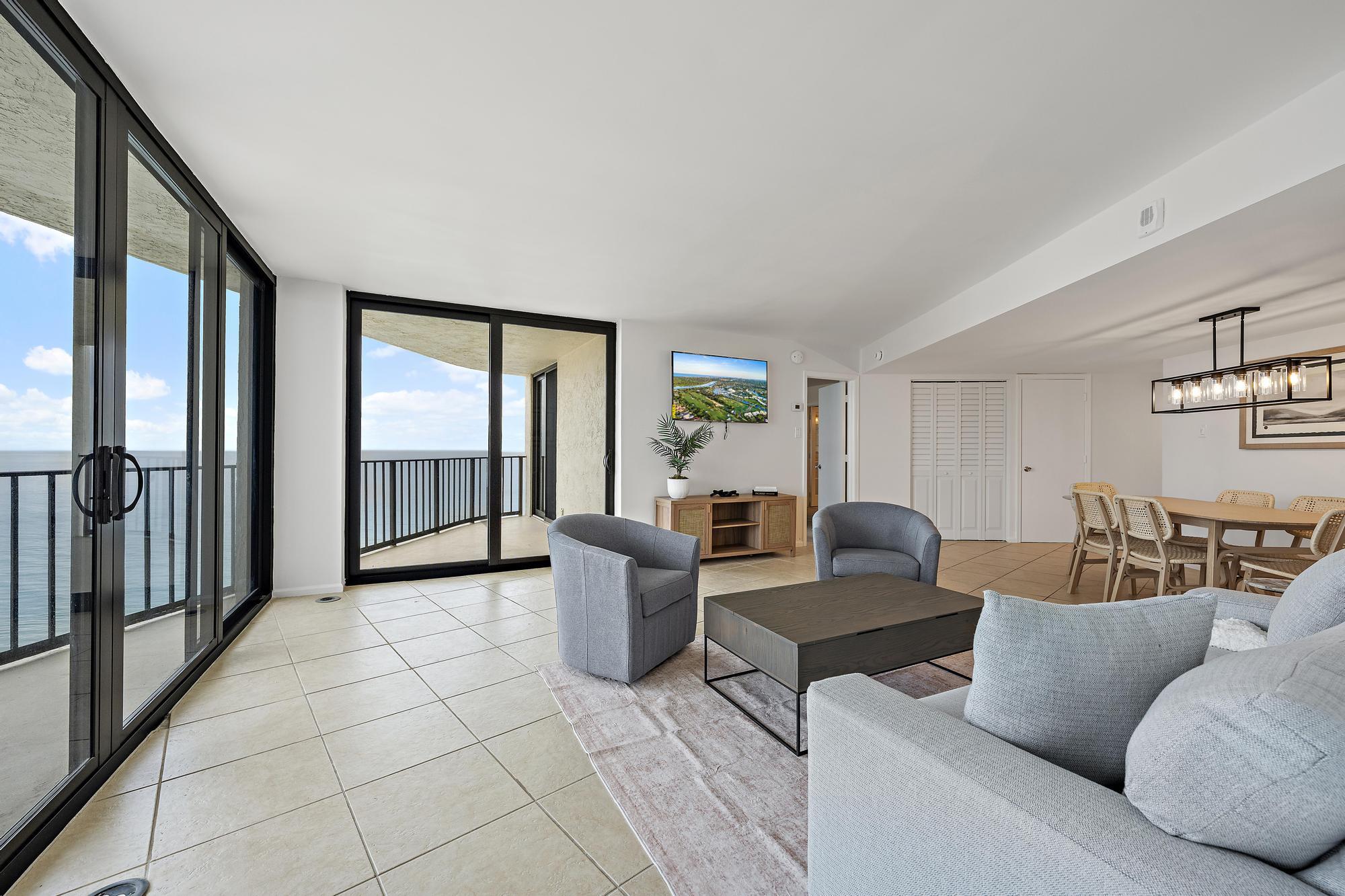 5420 N Ocean Drive 1803 Property Photo 1