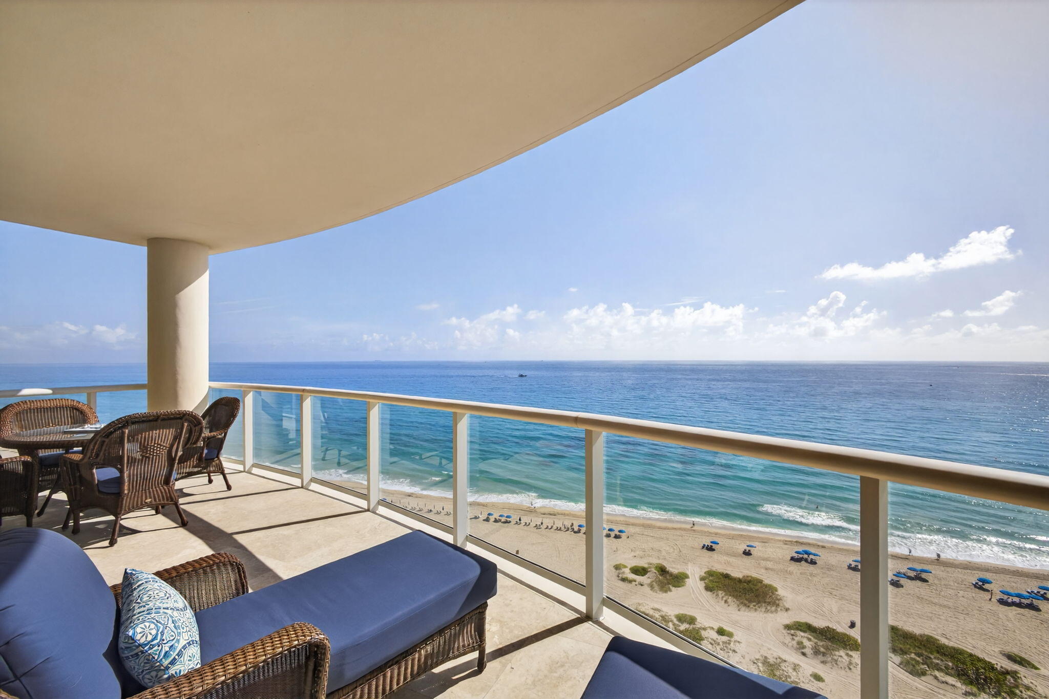 2700 N Ocean Drive 1401a