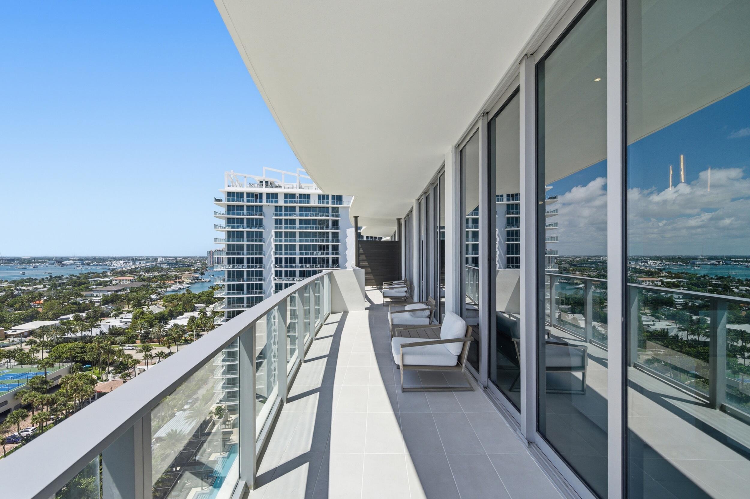 3100 N Ocean Drive H-1506 Property Photo 25