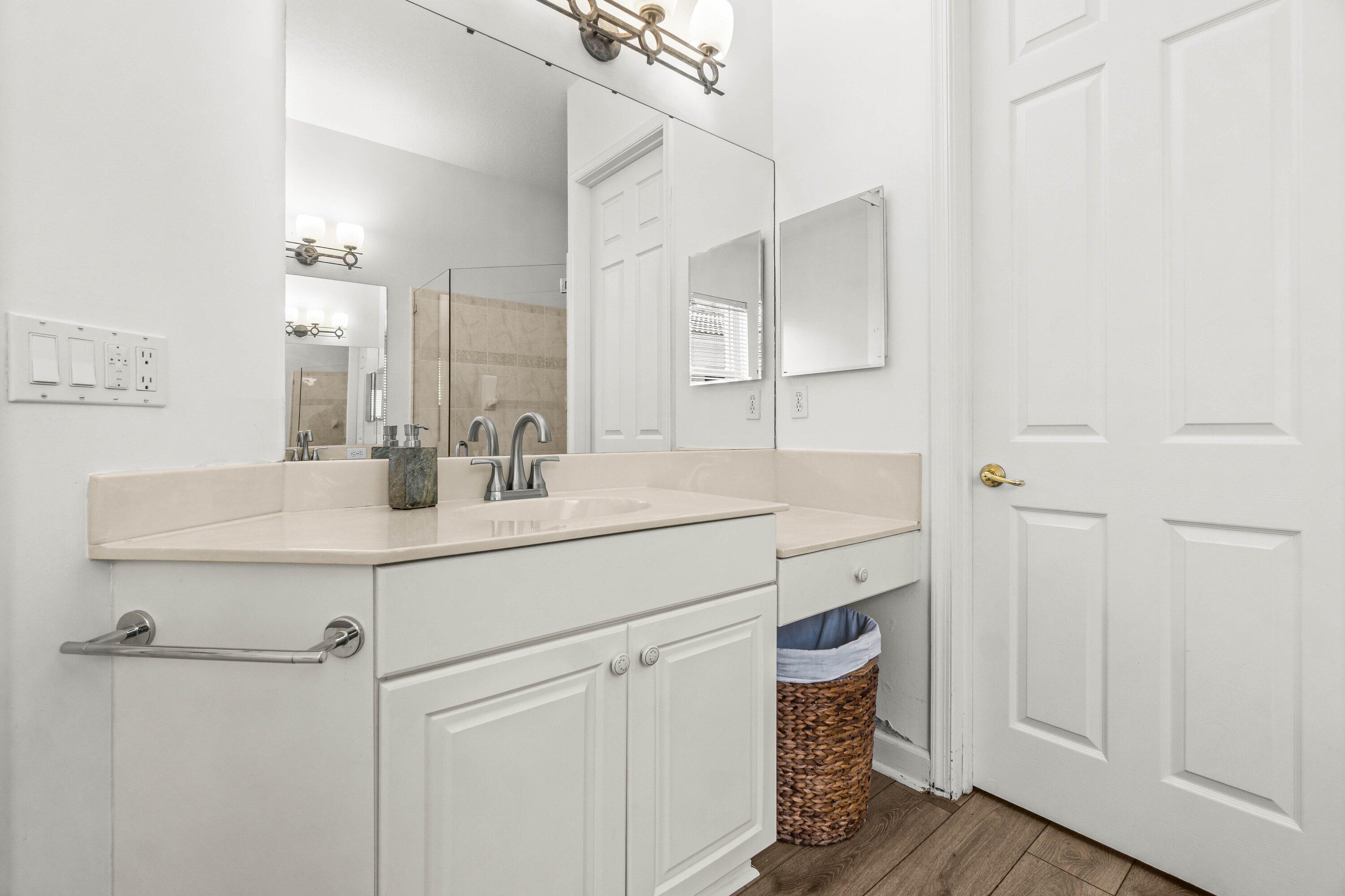 4621 Windward Cove Lane Property Photo 40