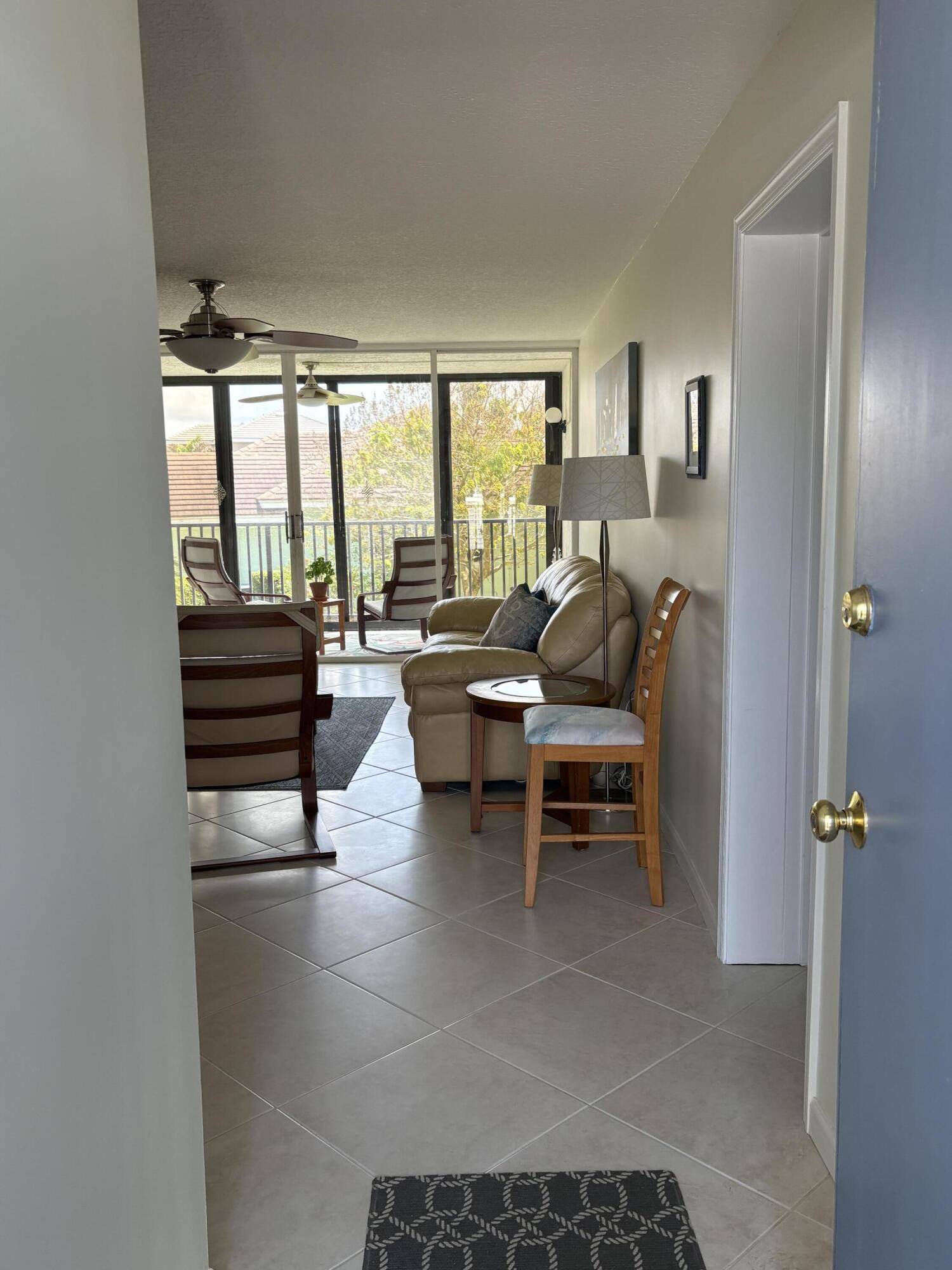 2400 S Ocean Drive 7626 Property Photo 2