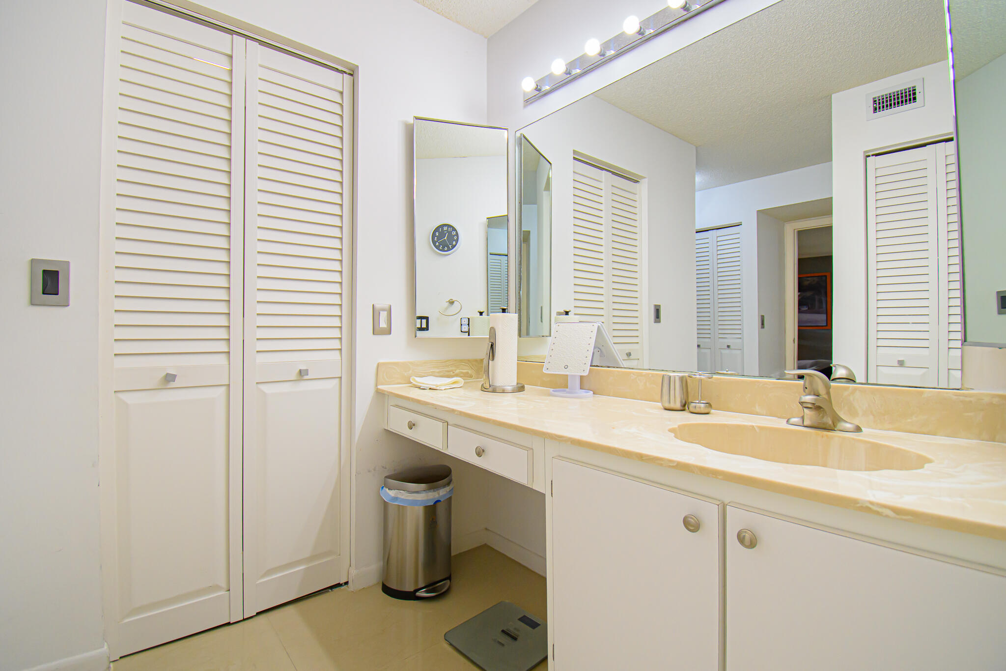 8334 Cypress Lane 1a Property Photo 17