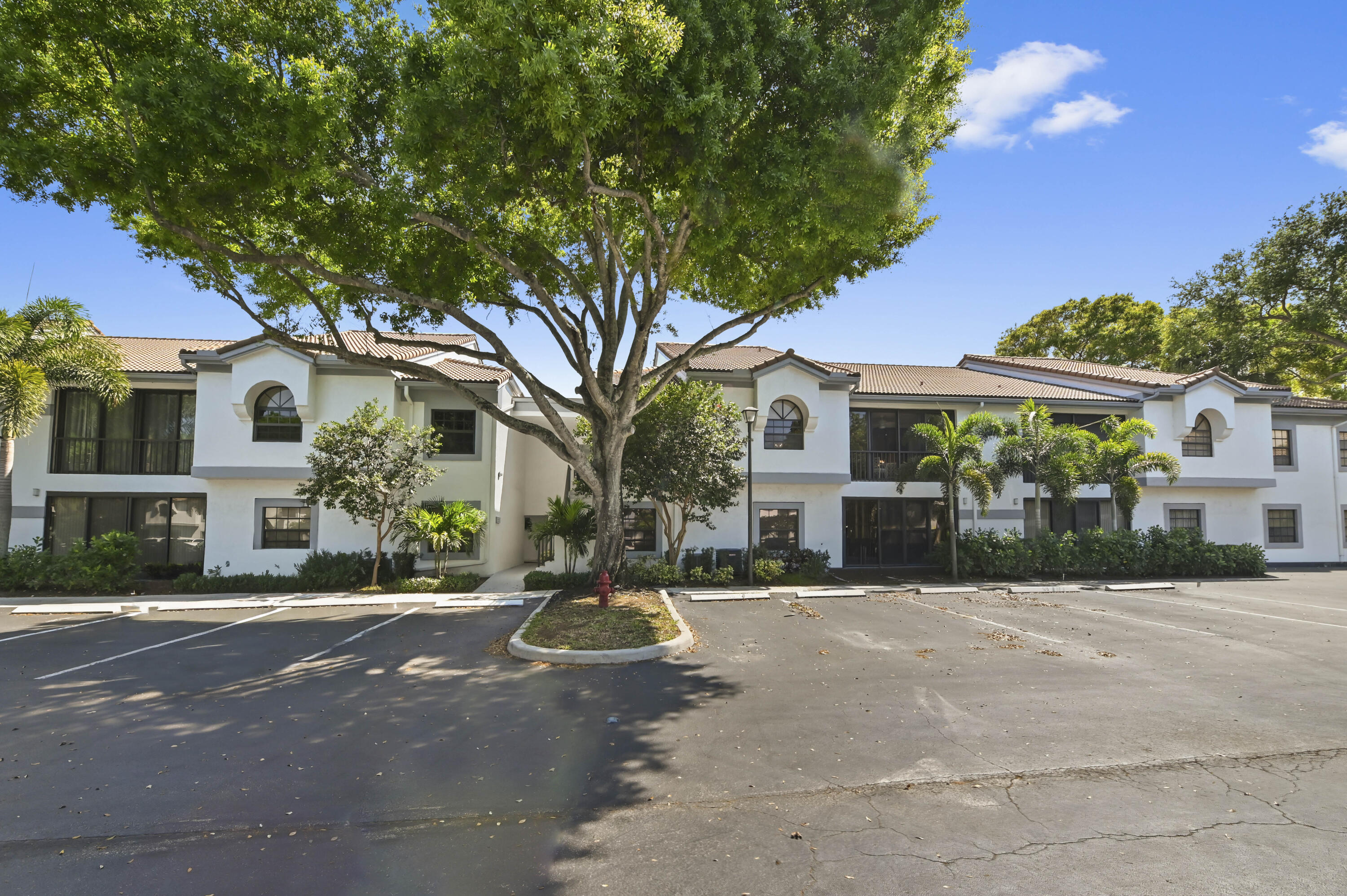 5450 Verona Drive O