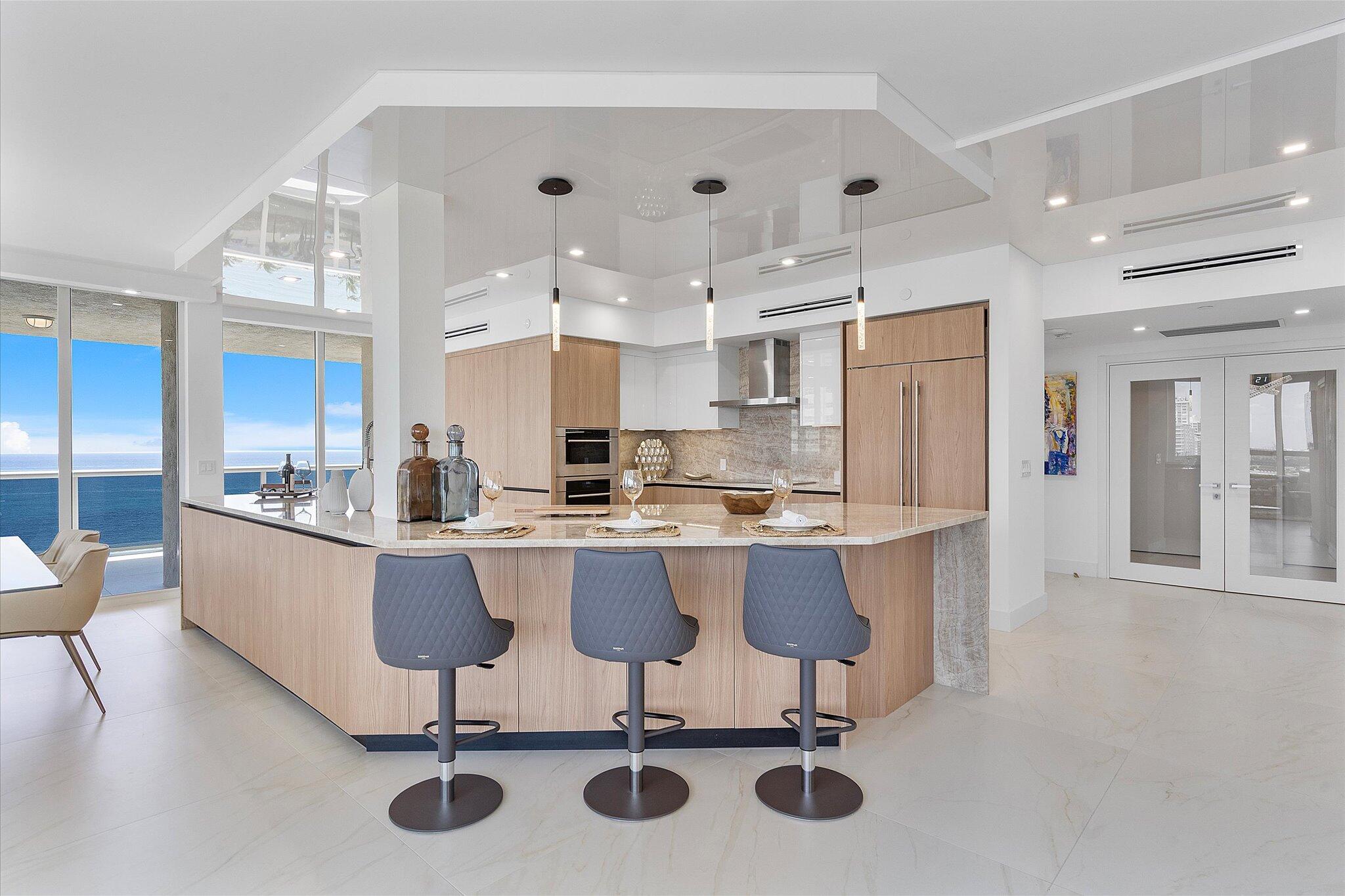 3100 N Ocean Boulevard 1501 Property Photo 3