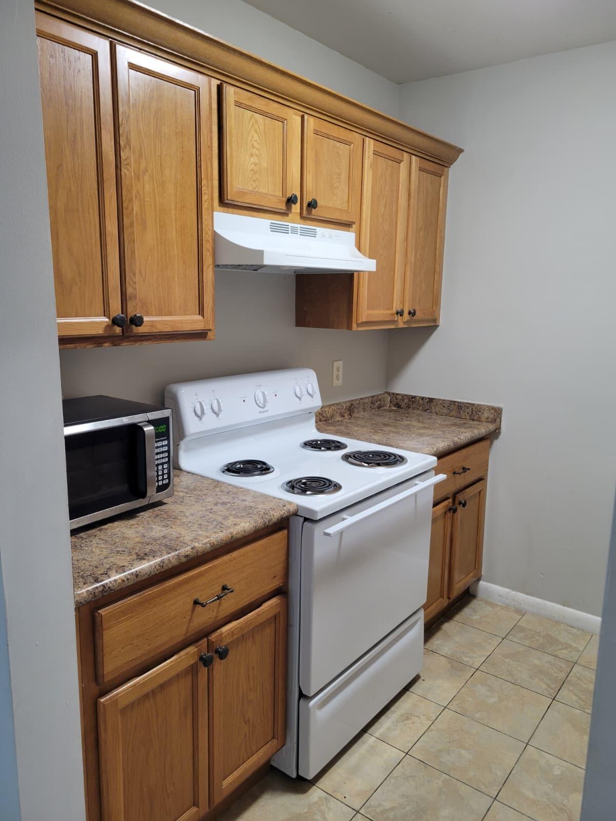 2303 S Federal Highway 19 Property Photo 2