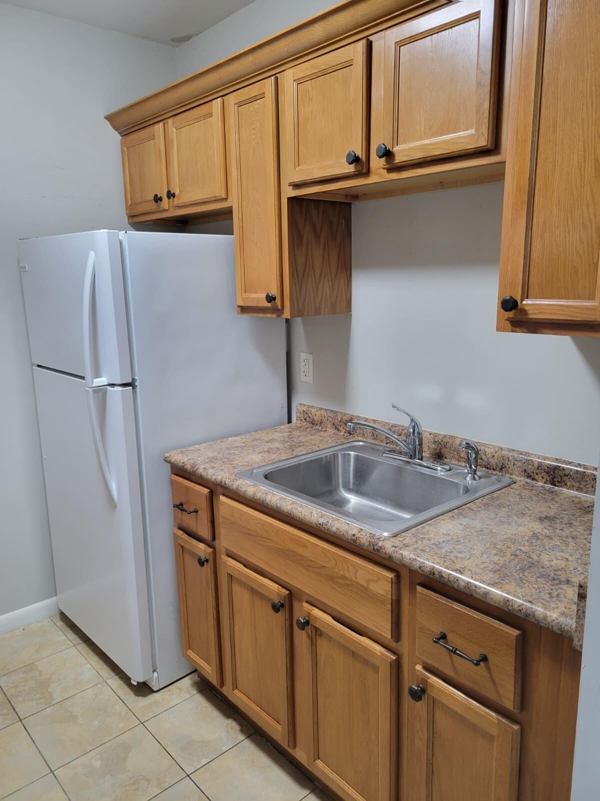 2303 S Federal Highway 19 Property Photo 3