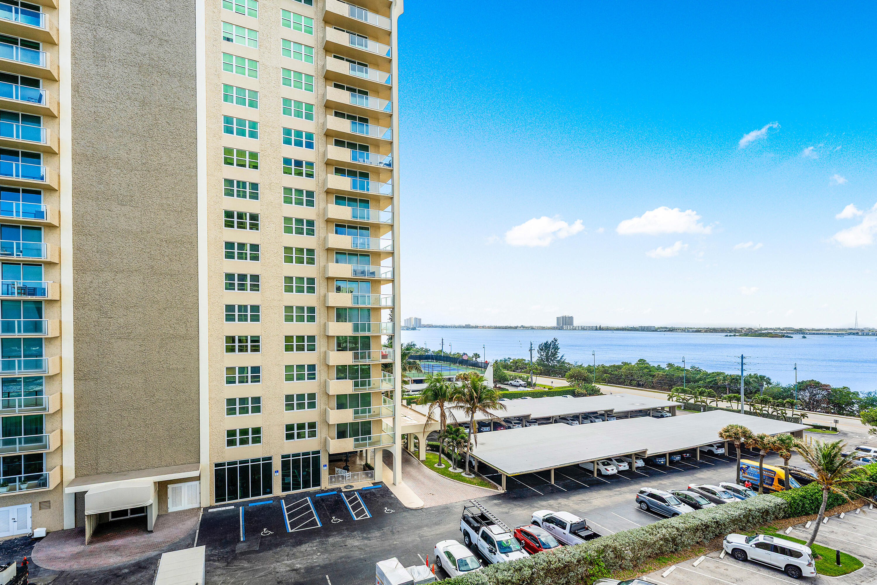 5460 N Ocean Drive 5b Property Photo 29