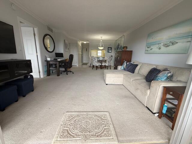 1319 E Hillsboro Boulevard 412 Property Photo 8