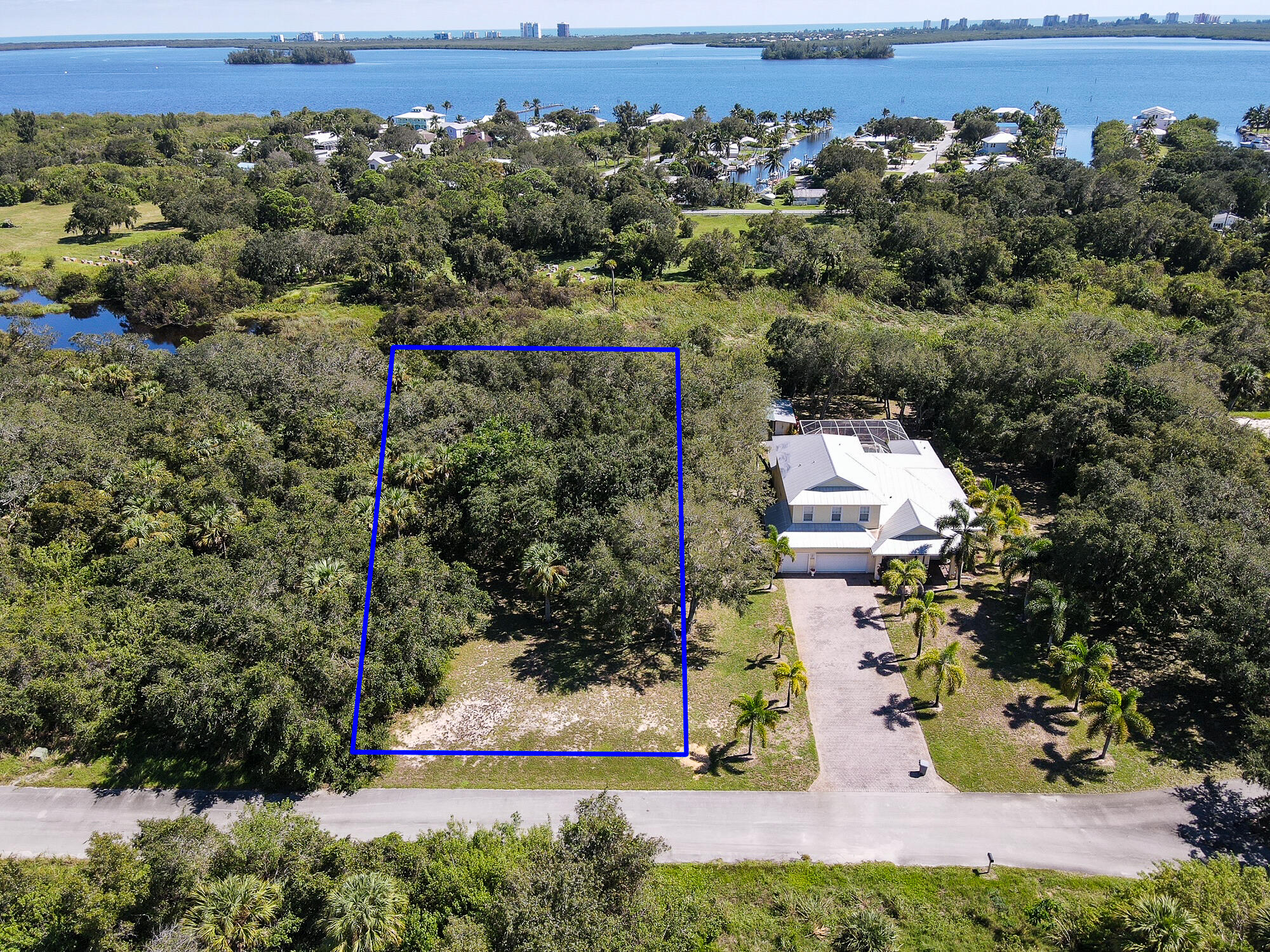 4128 Mariner Oaks Way Property Photo 1