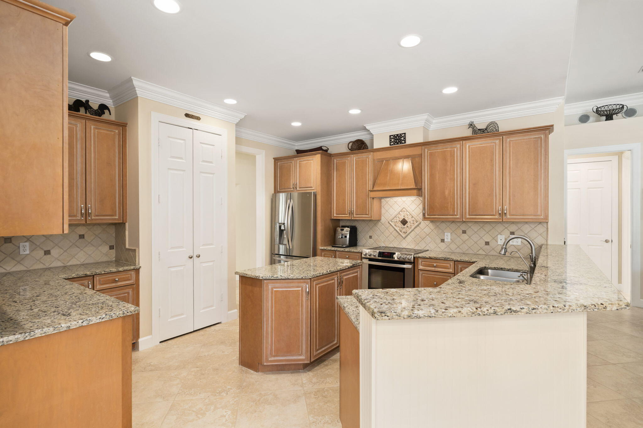 4 Castle Hill Way Property Photo 17