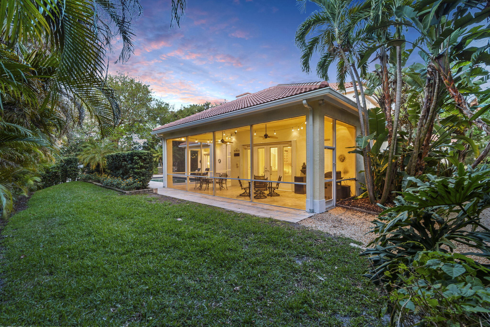 4 Castle Hill Way Property Photo 42