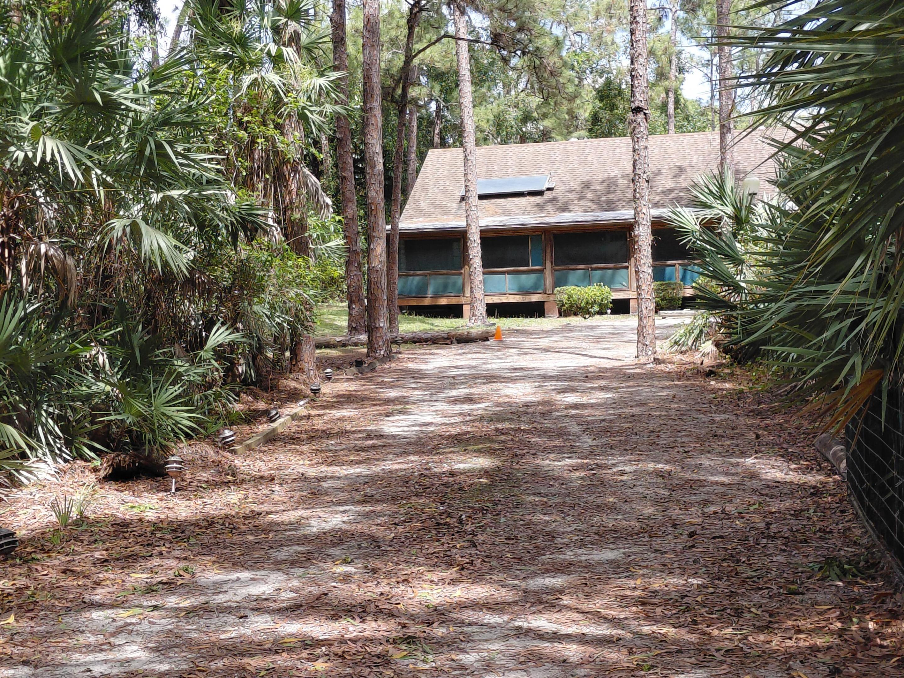 11615 Sunset Boulevard Property Photo 3