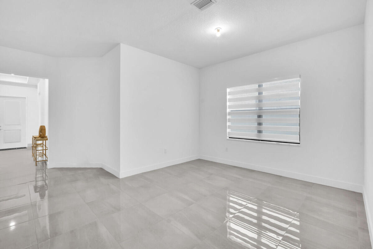 17451 Sw 41st Street Property Photo 7