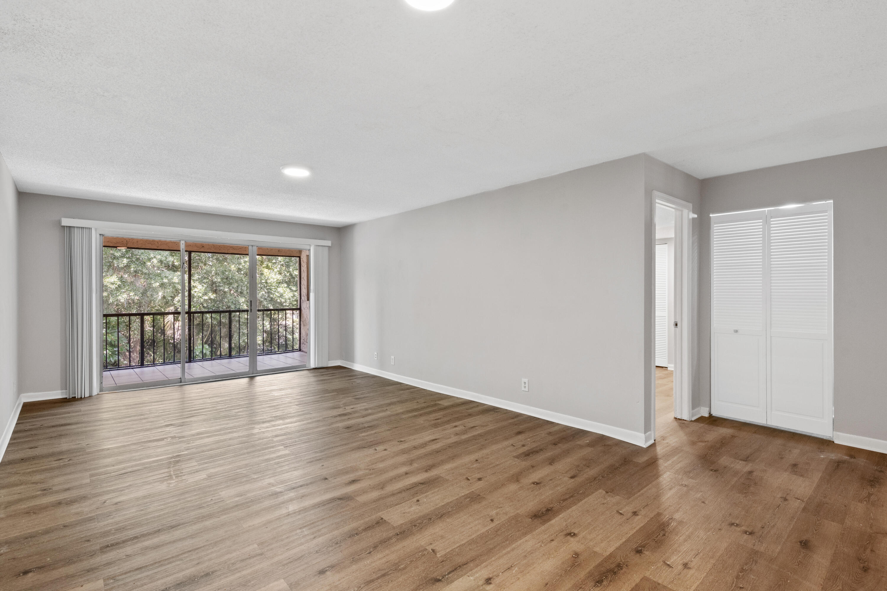 2700 Coral Springs Drive 309 Property Photo 16