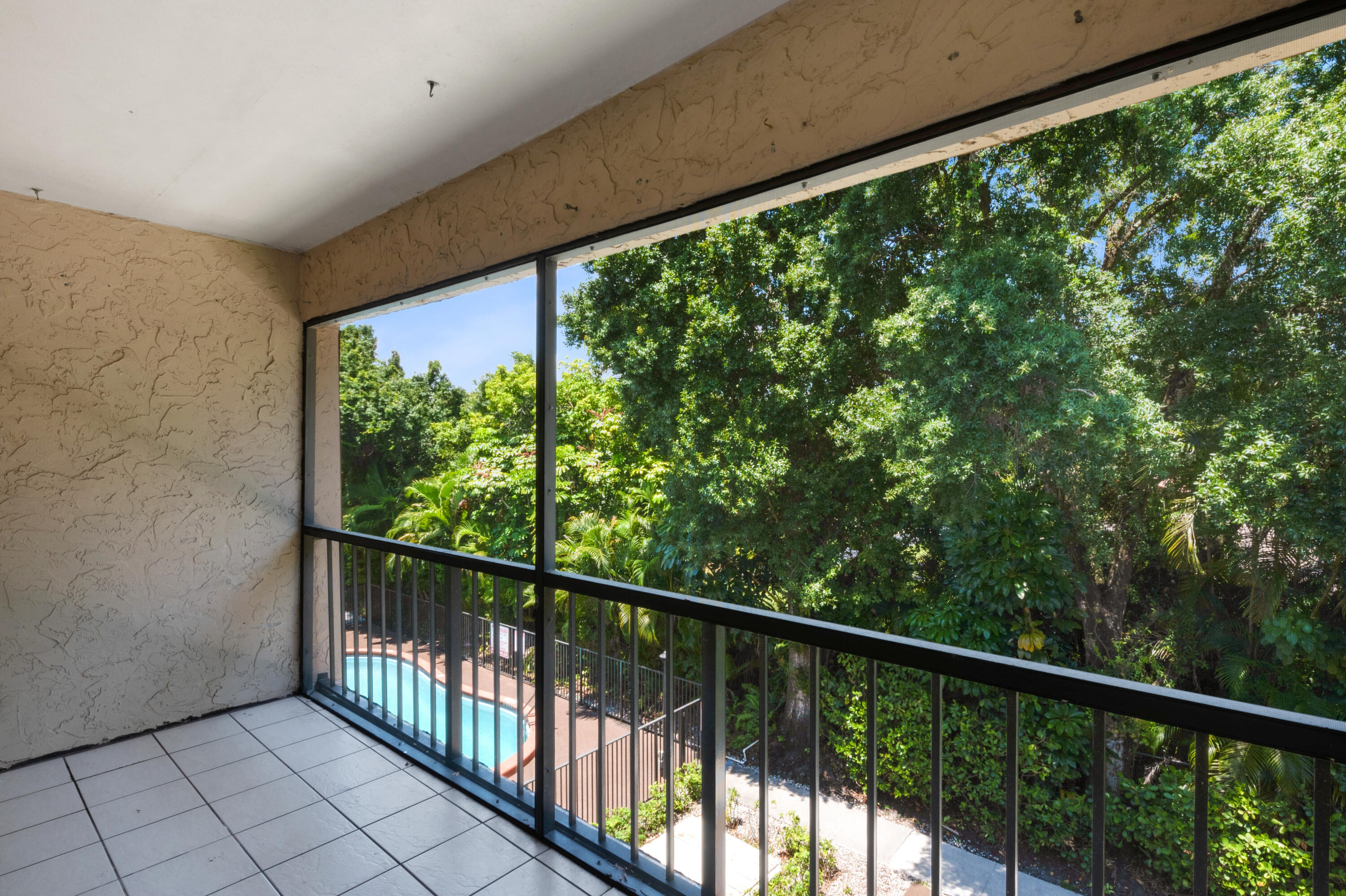 2700 Coral Springs Drive 309 Property Photo 20