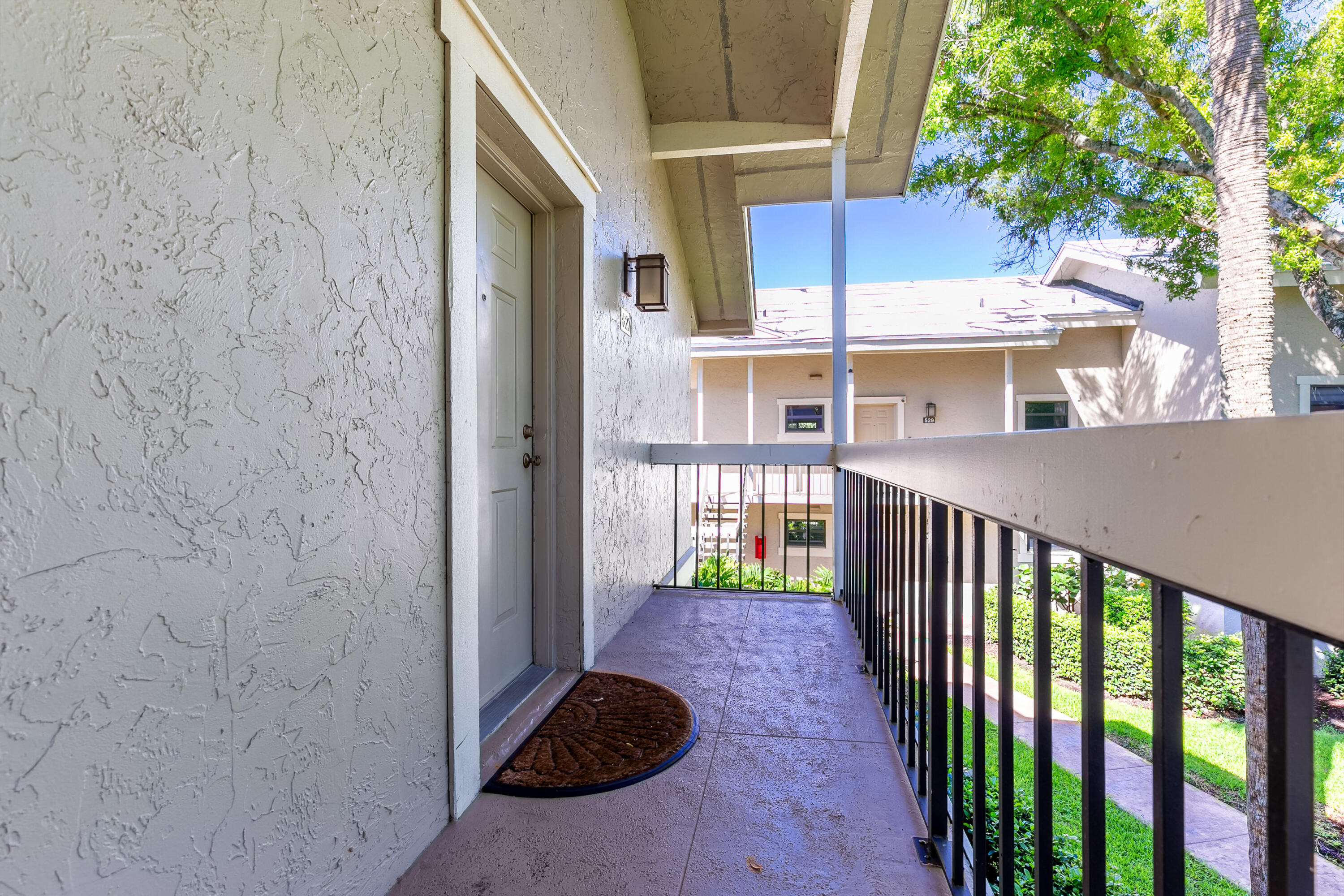 11863 Wimbledon Circle 527 Property Photo 21