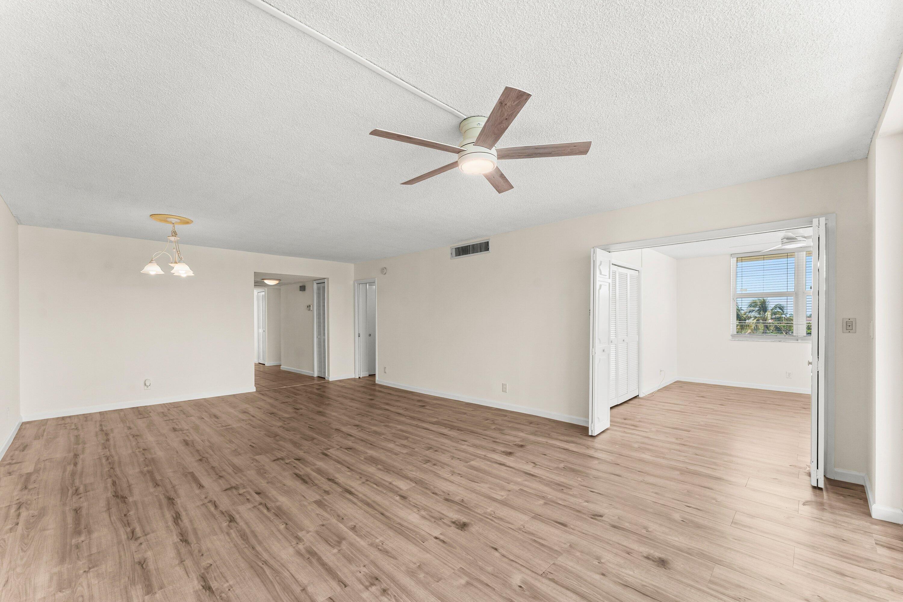 3100 Ne 48th Court 415 Property Photo 5