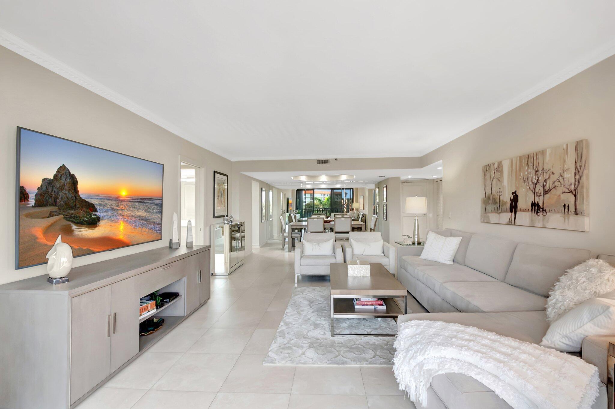 2667 N Ocean Boulevard 3050 Property Photo 6