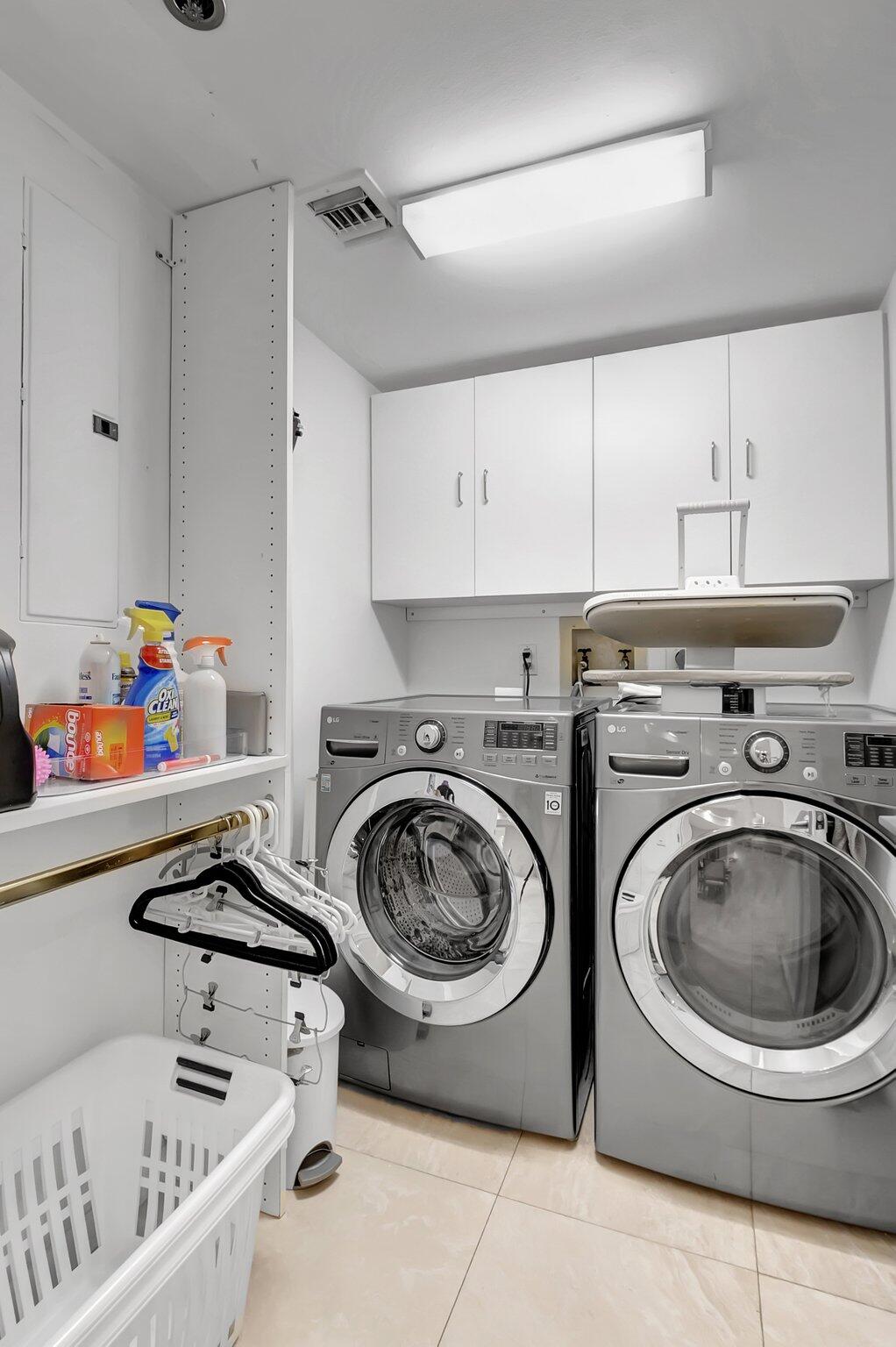2667 N Ocean Boulevard 3050 Property Photo 19