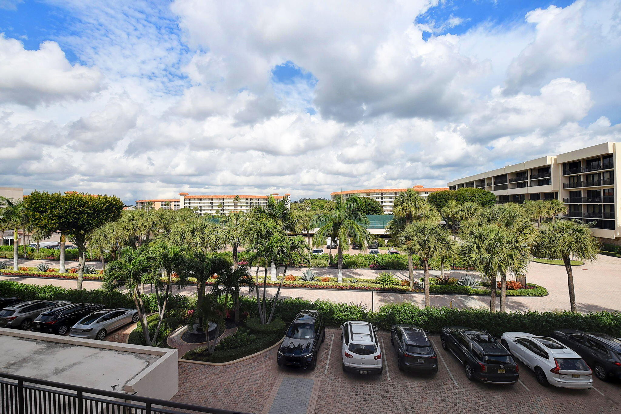 2667 N Ocean Boulevard 3050 Property Photo 25