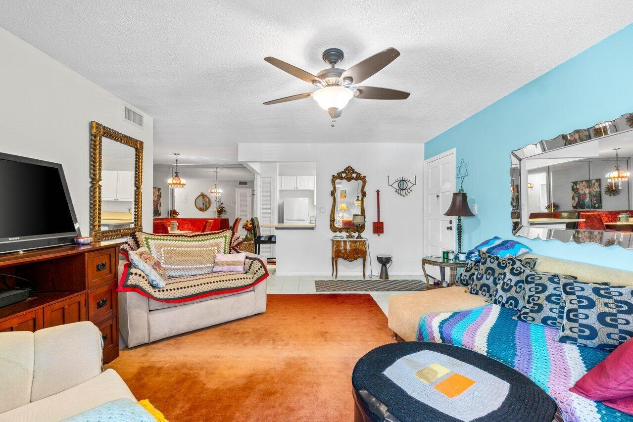 1124 Nw 13th Street 204a Property Photo 10