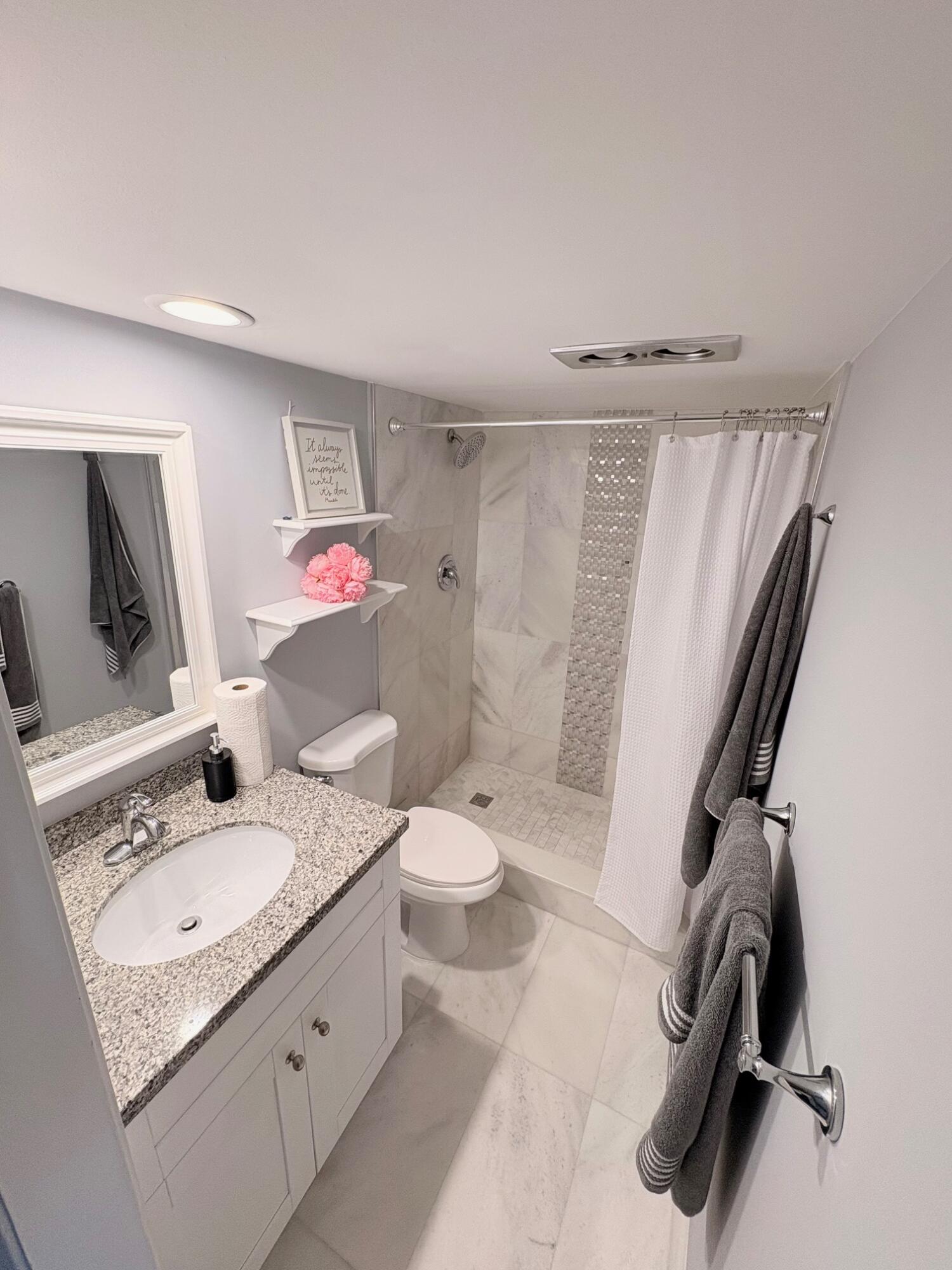 605 Oaks Drive 304 Property Photo 21