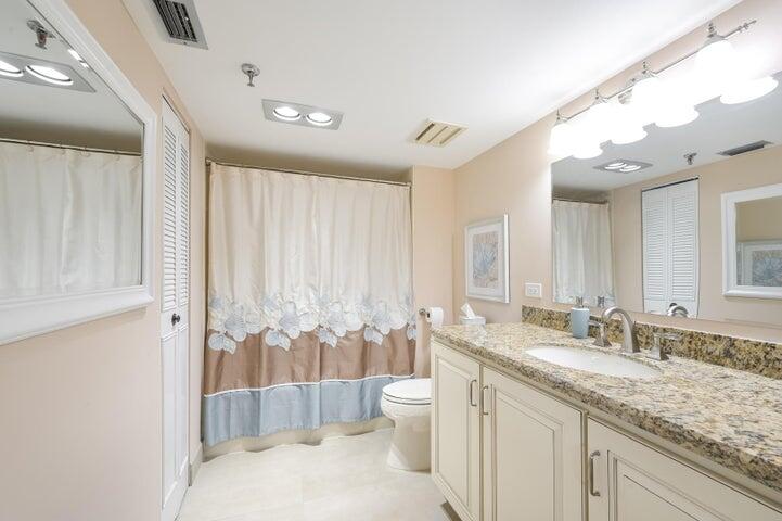 5340 Nw 2nd Avenue Nw 226 Property Photo 16