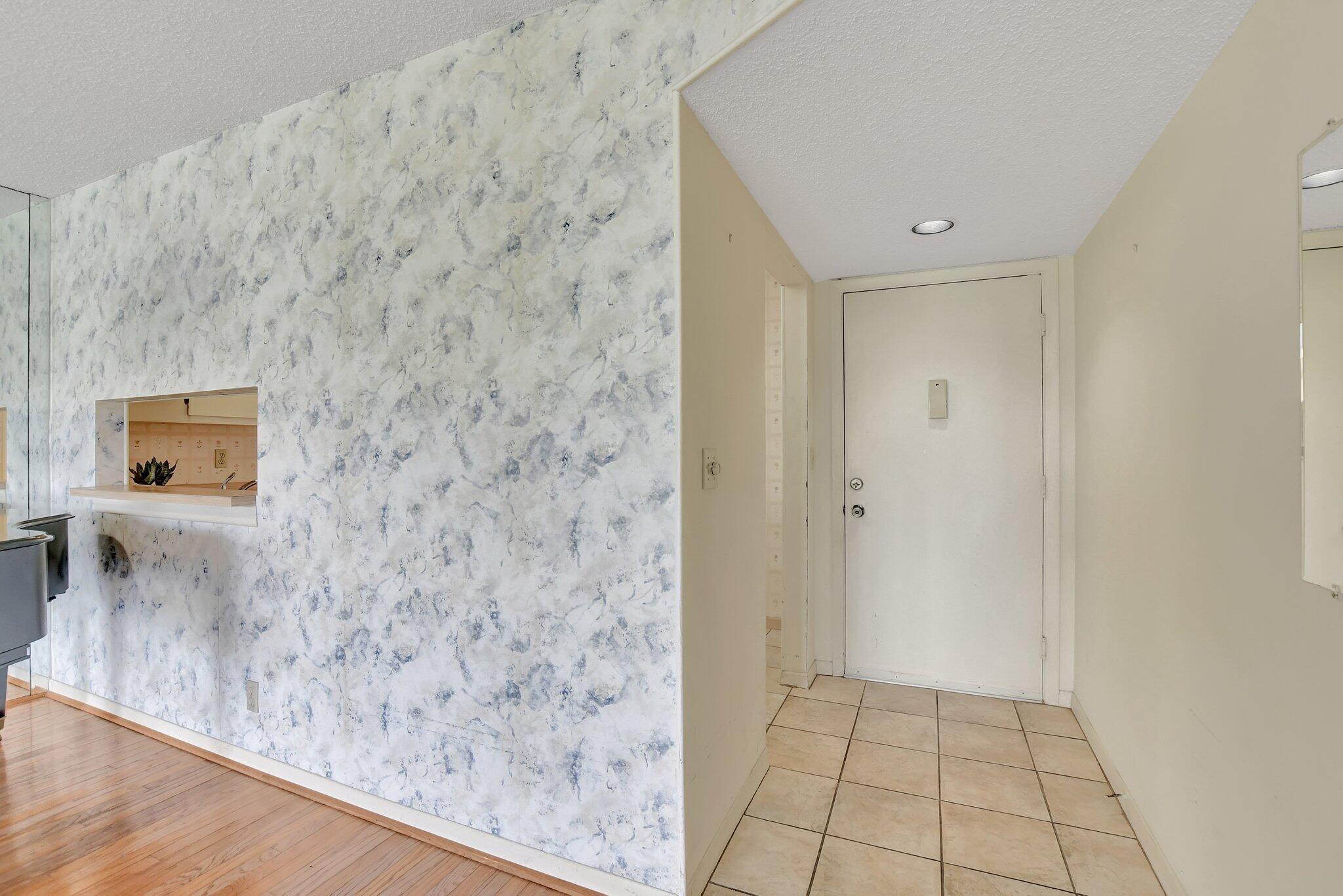 5340 Las Verdes Circle 208 Property Photo 4
