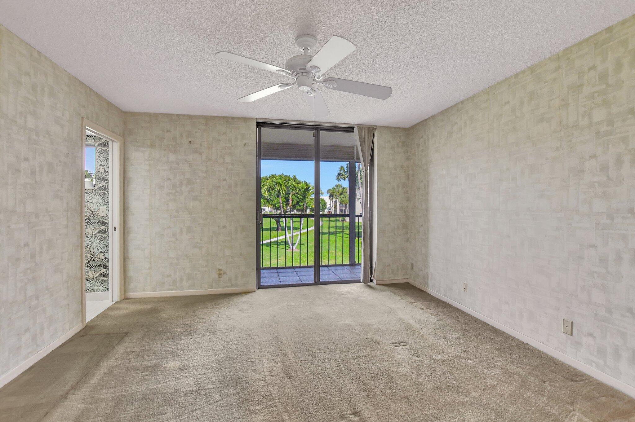 5340 Las Verdes Circle 208 Property Photo 13