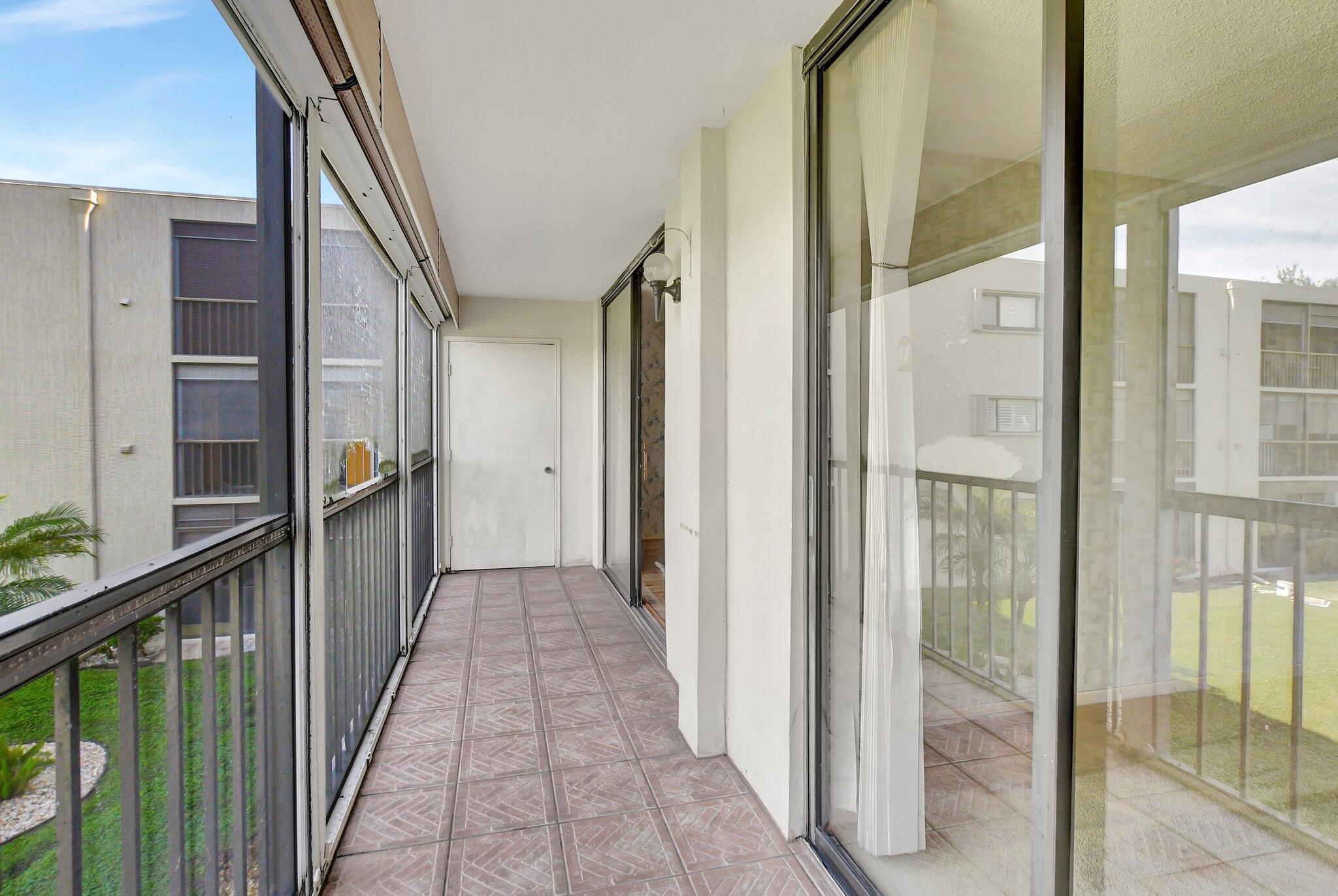 5340 Las Verdes Circle 208 Property Photo 24